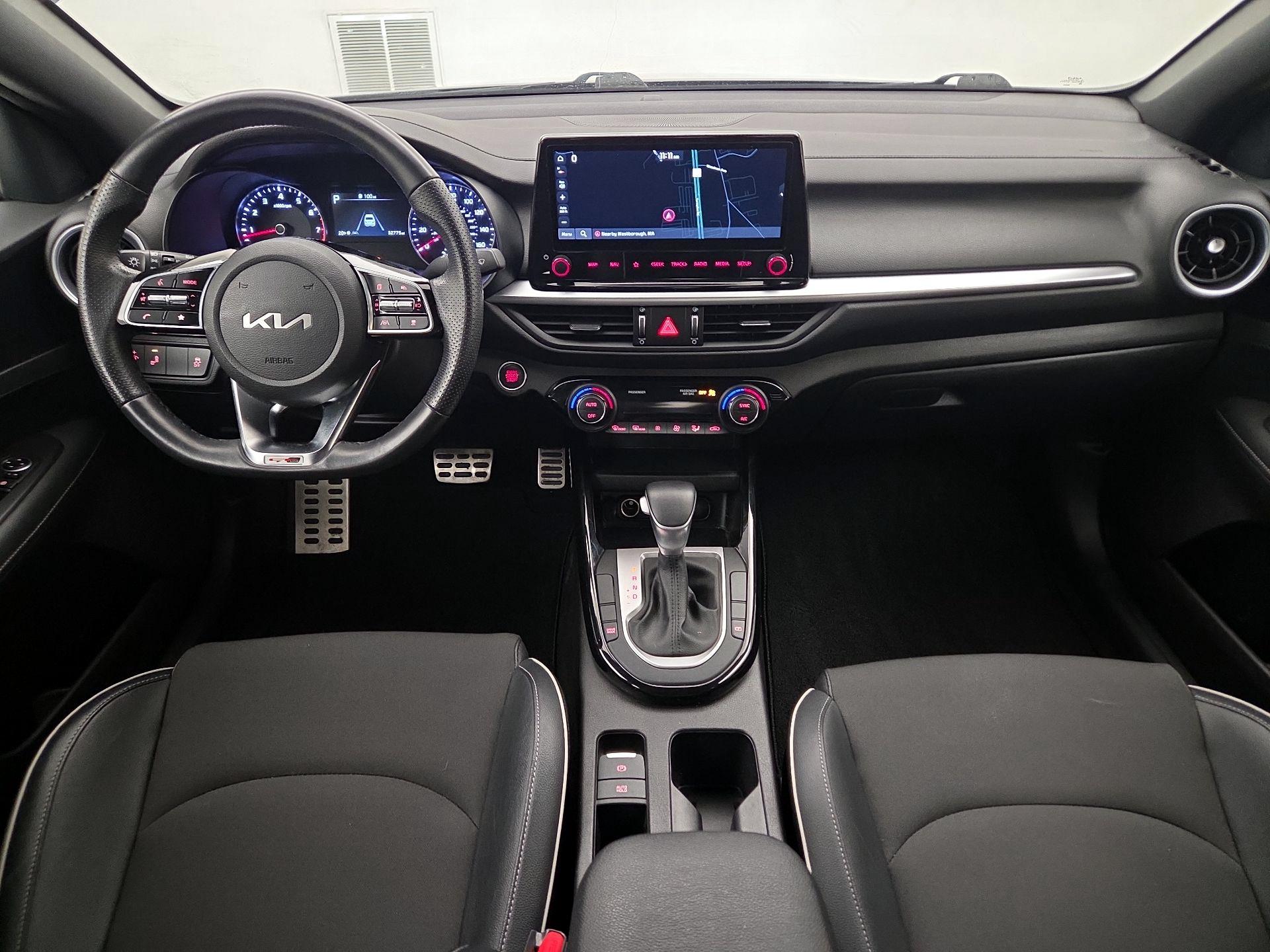 Thumbnail: 2023 Kia Forte - 9