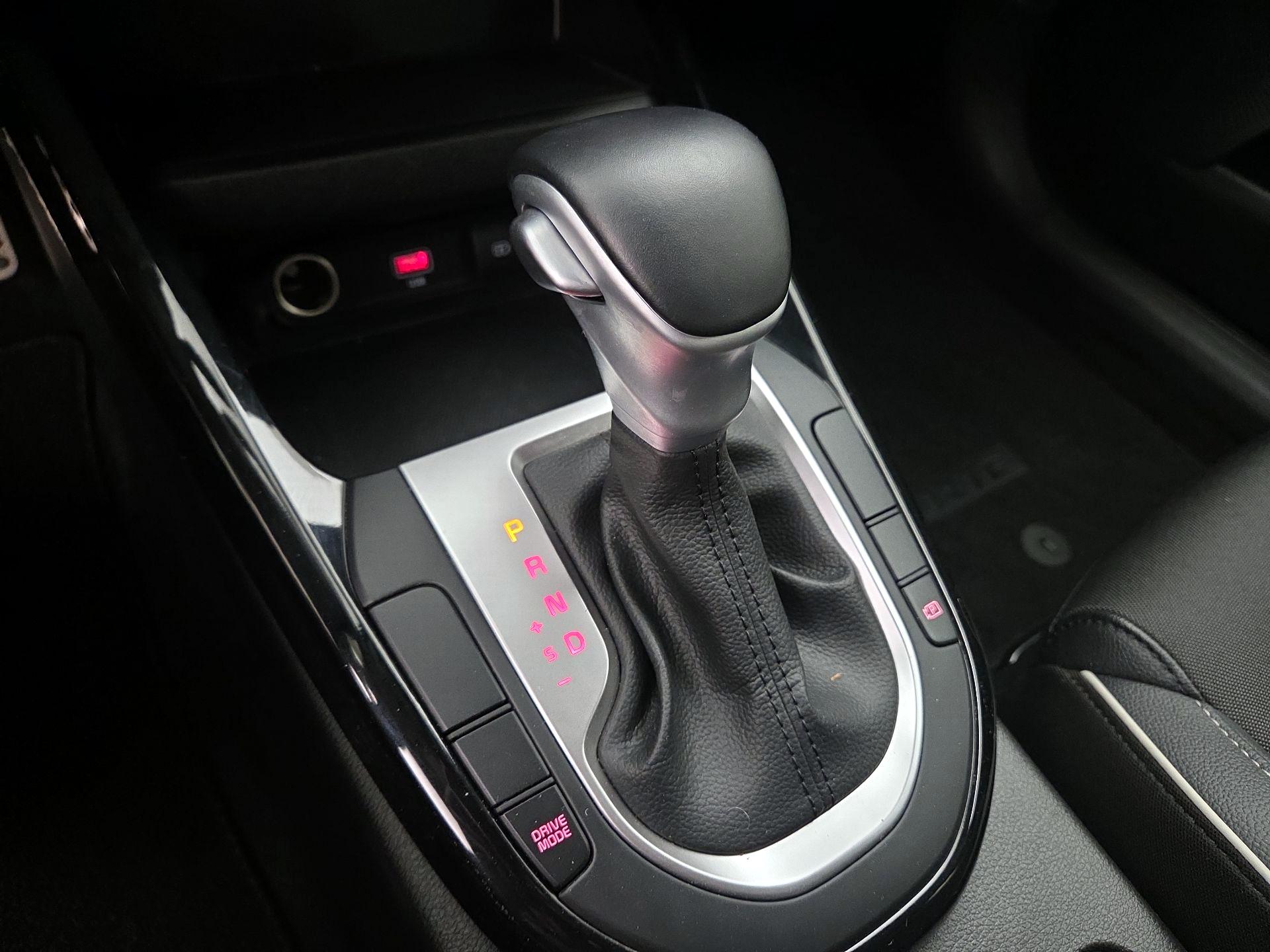 Thumbnail: 2023 Kia Forte - 18