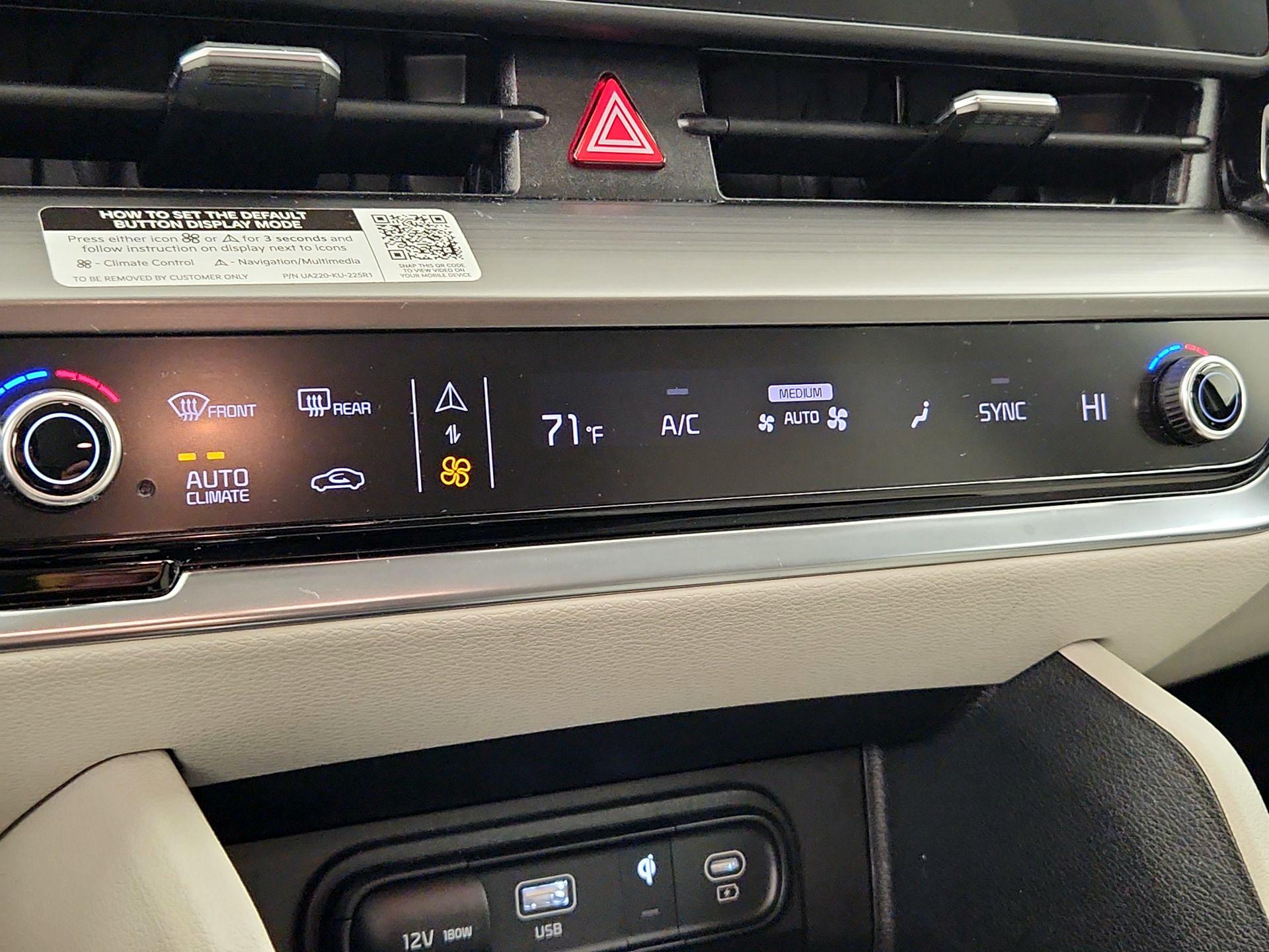 Thumbnail: 2023 Kia Sportage - 17