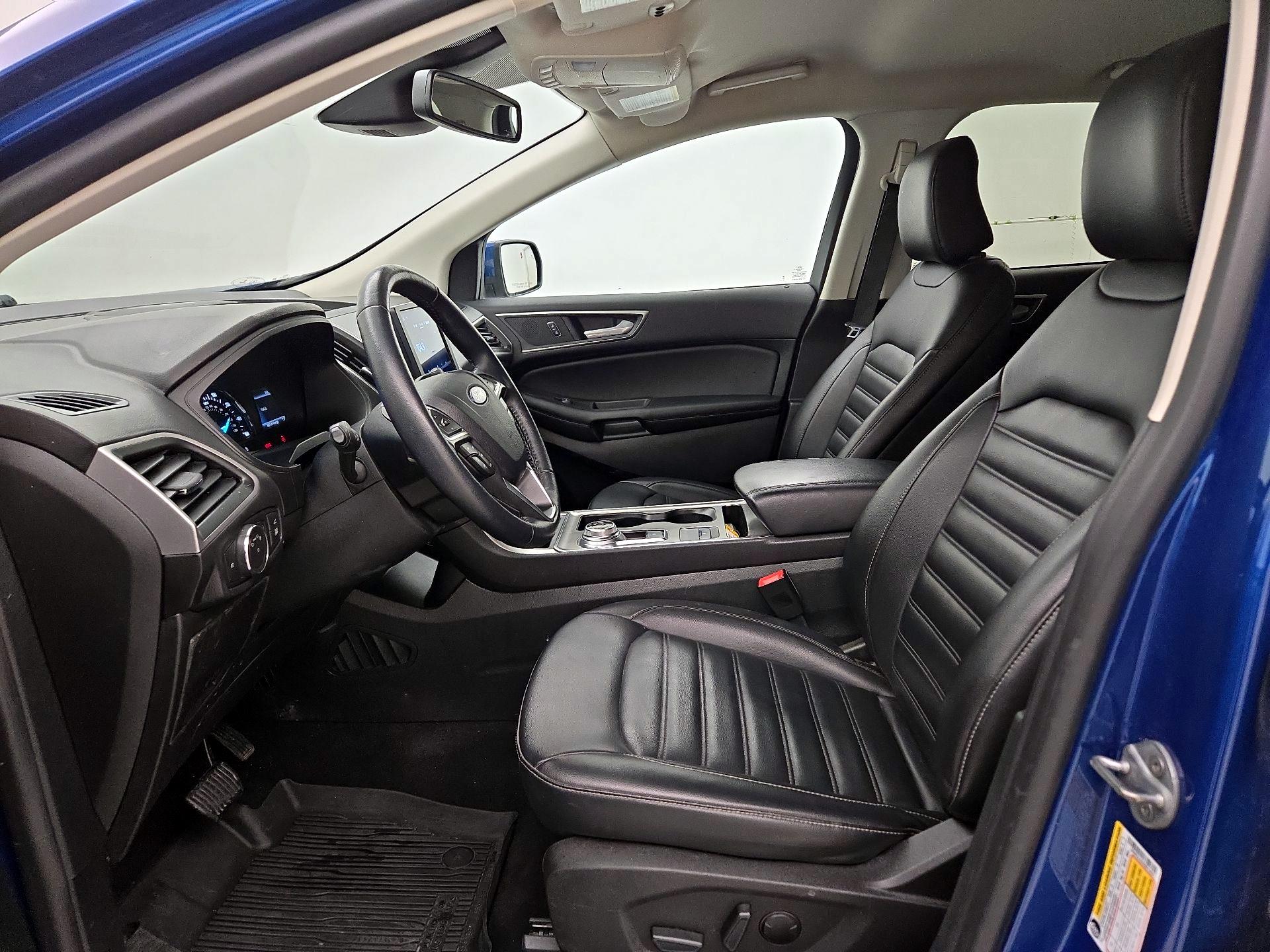 Thumbnail: 2022 Ford Edge - 11