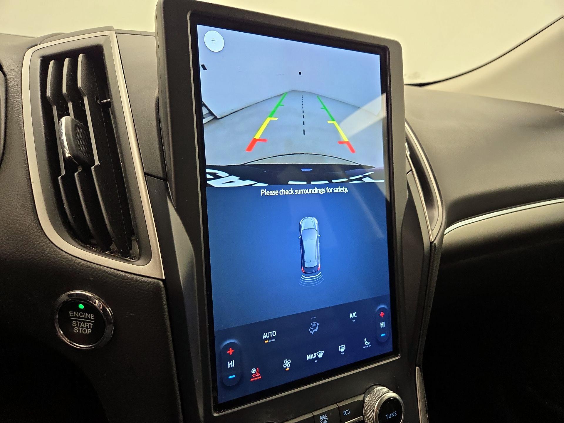 Thumbnail: 2022 Ford Edge - 14