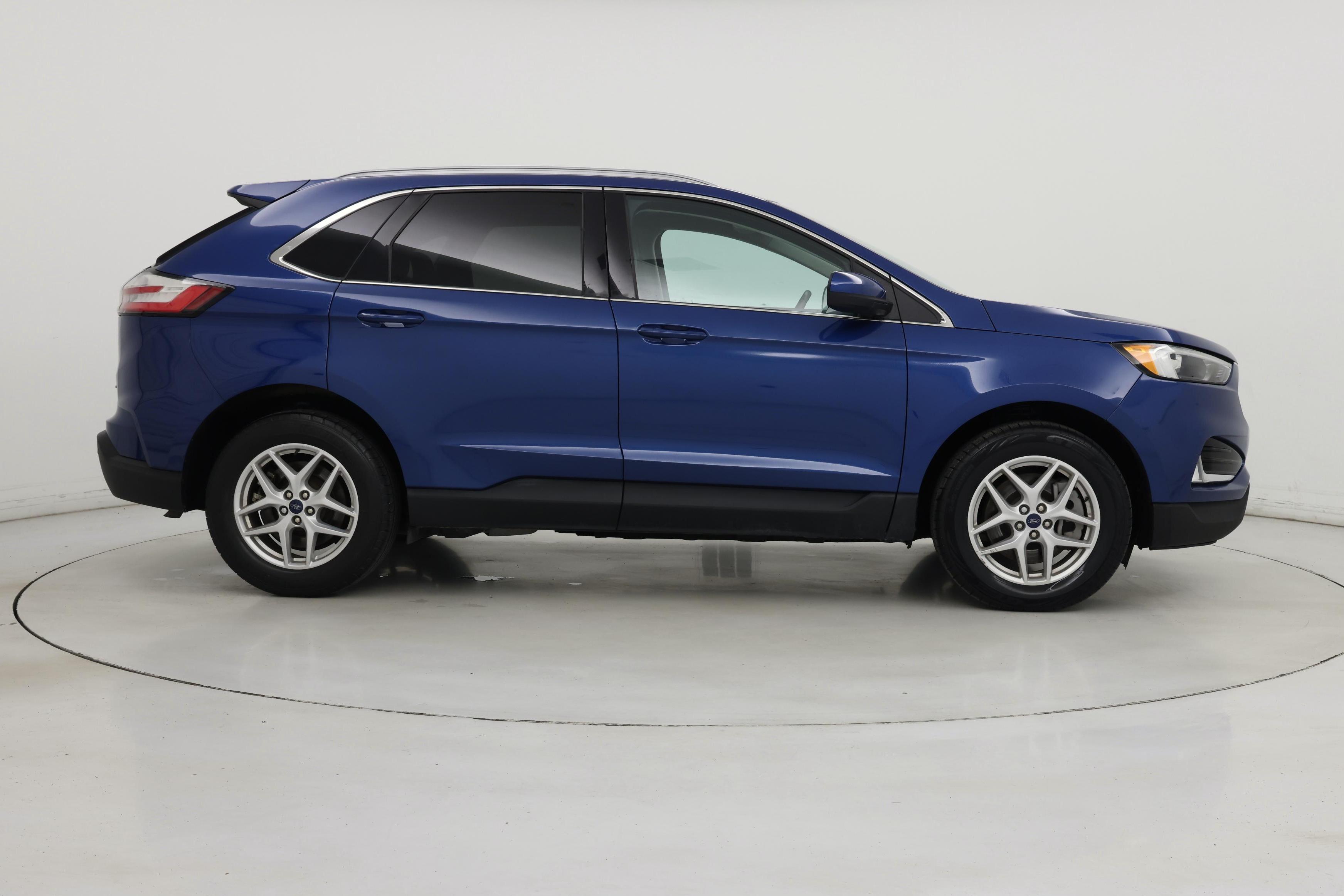 Thumbnail: 2022 Ford Edge - 7