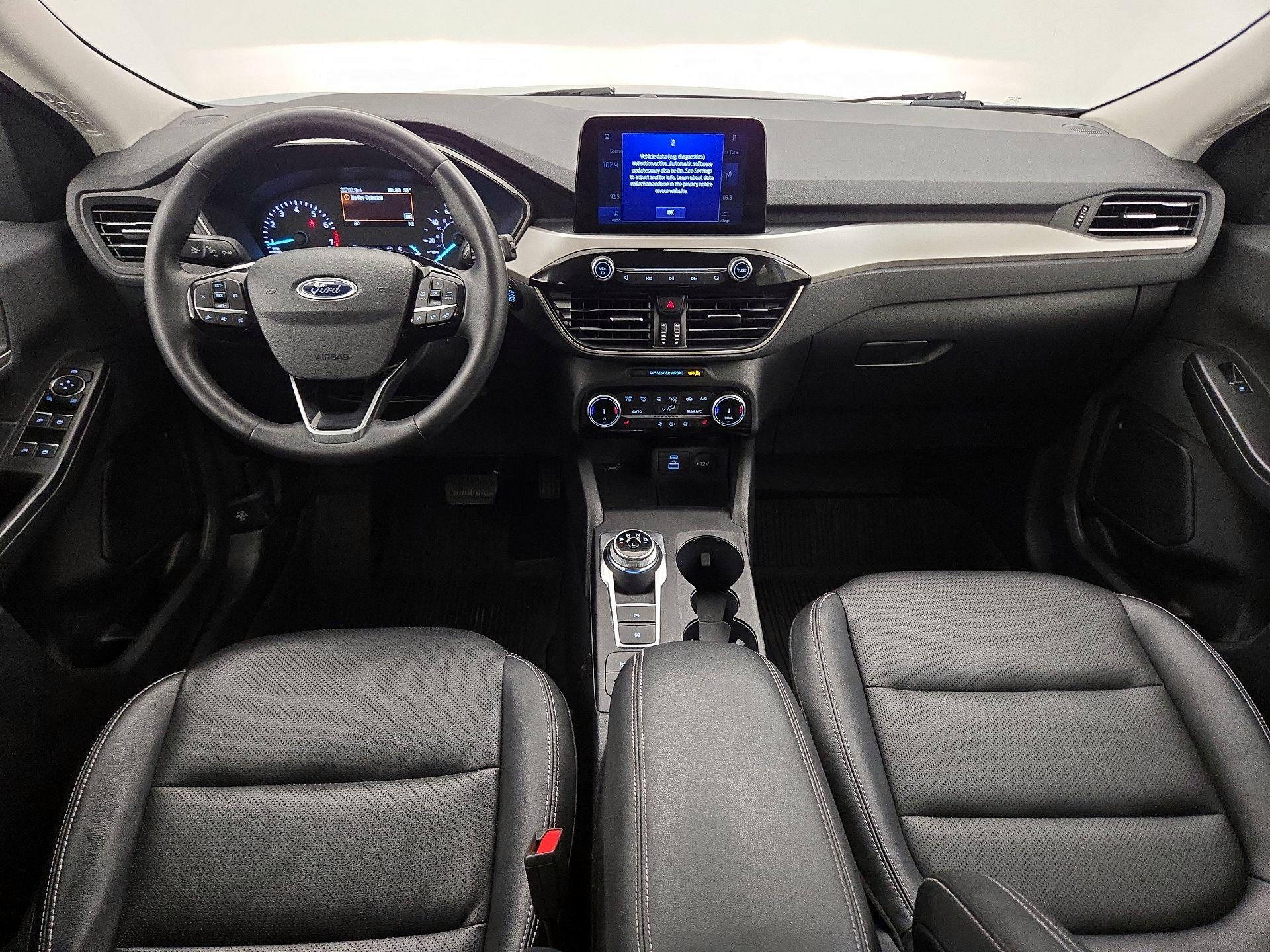 Thumbnail: 2022 Ford Escape - 9