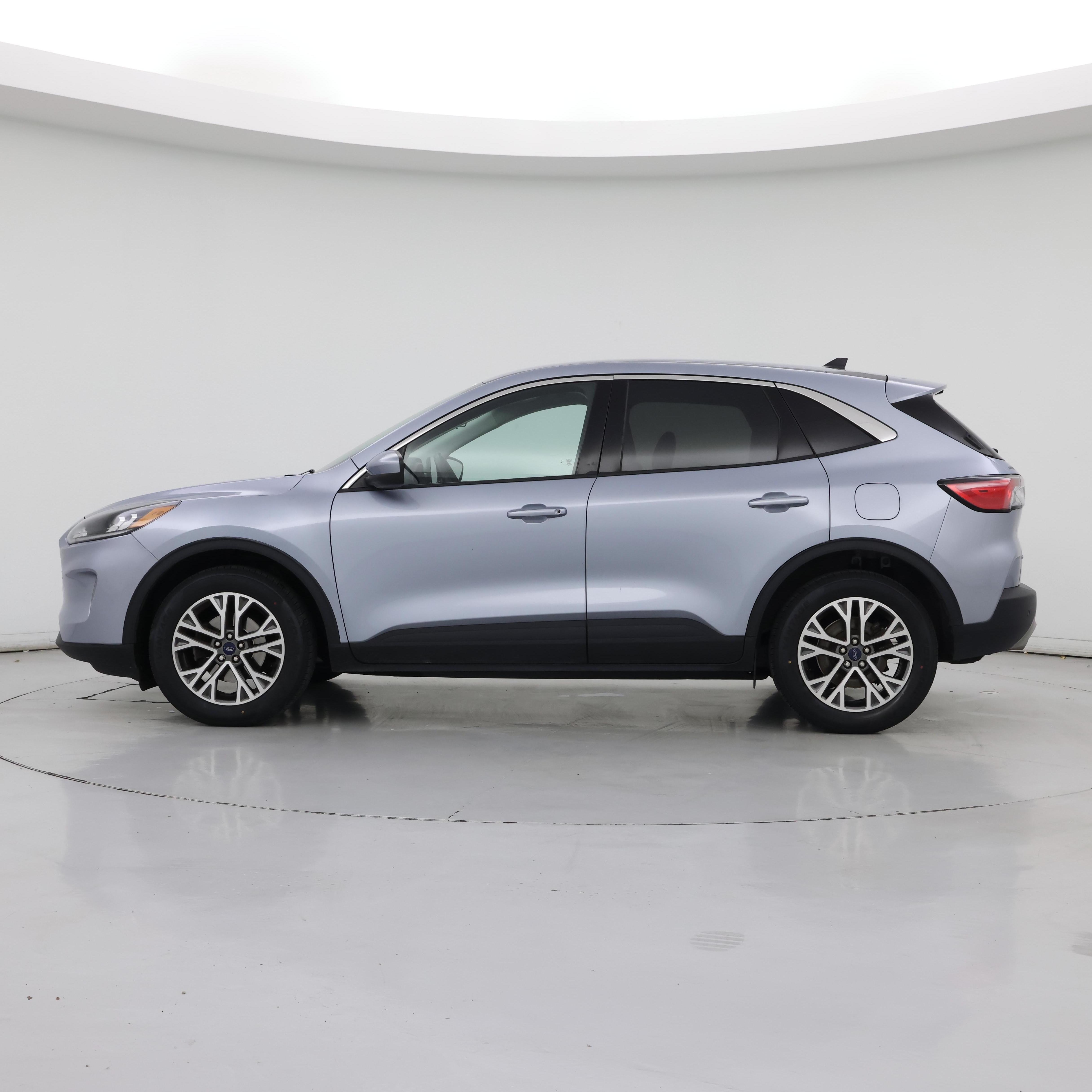 Thumbnail: 2022 Ford Escape - 3