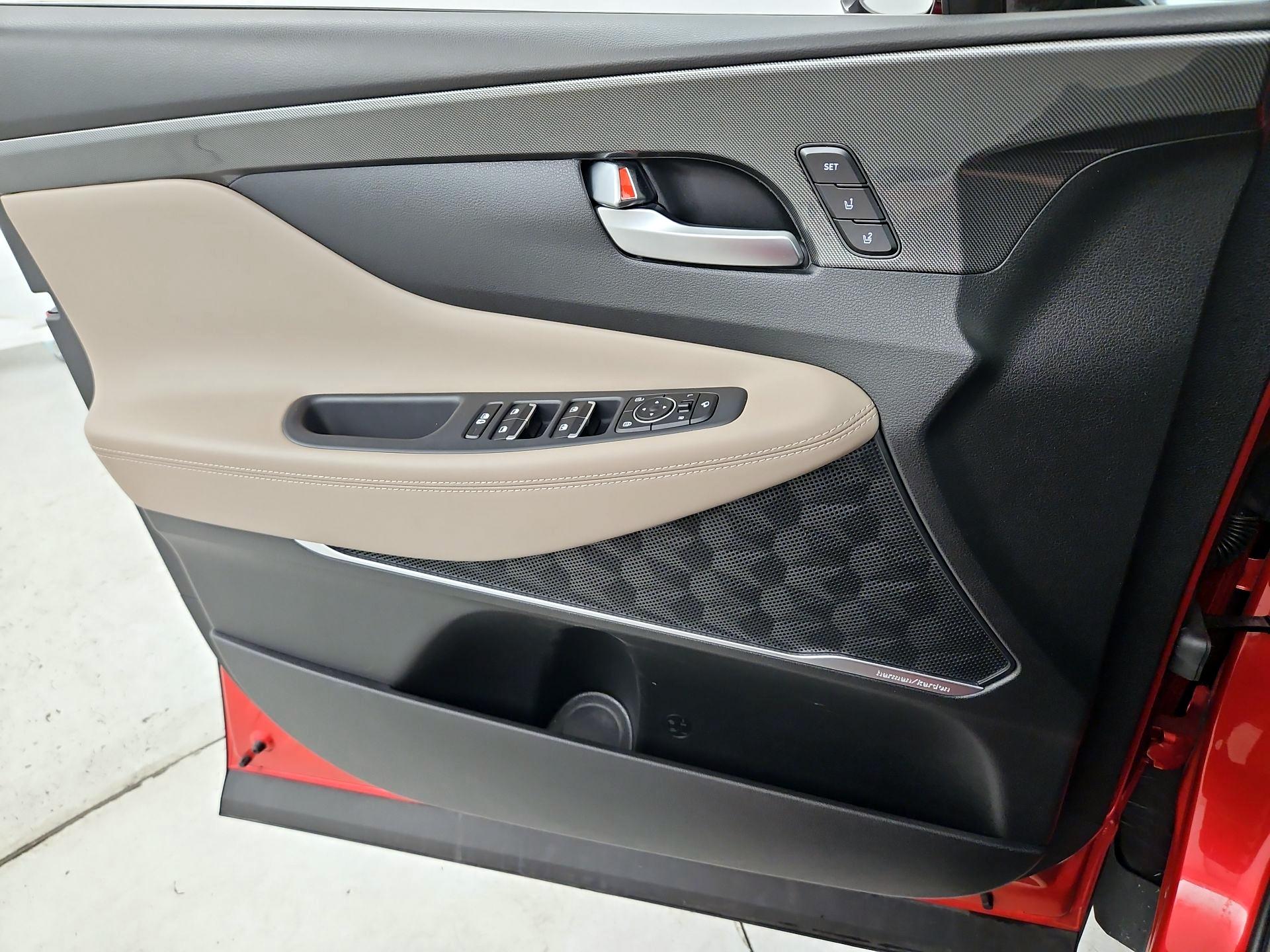 Thumbnail: 2023 Hyundai Santa Fe - 12