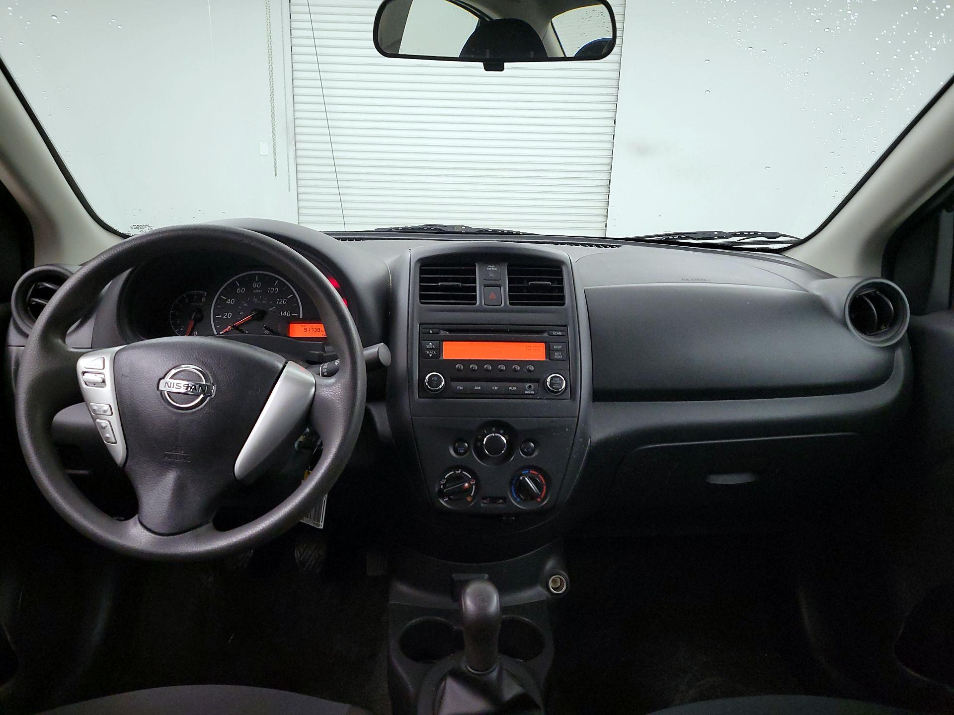 Thumbnail: 2018 Nissan Versa - 9