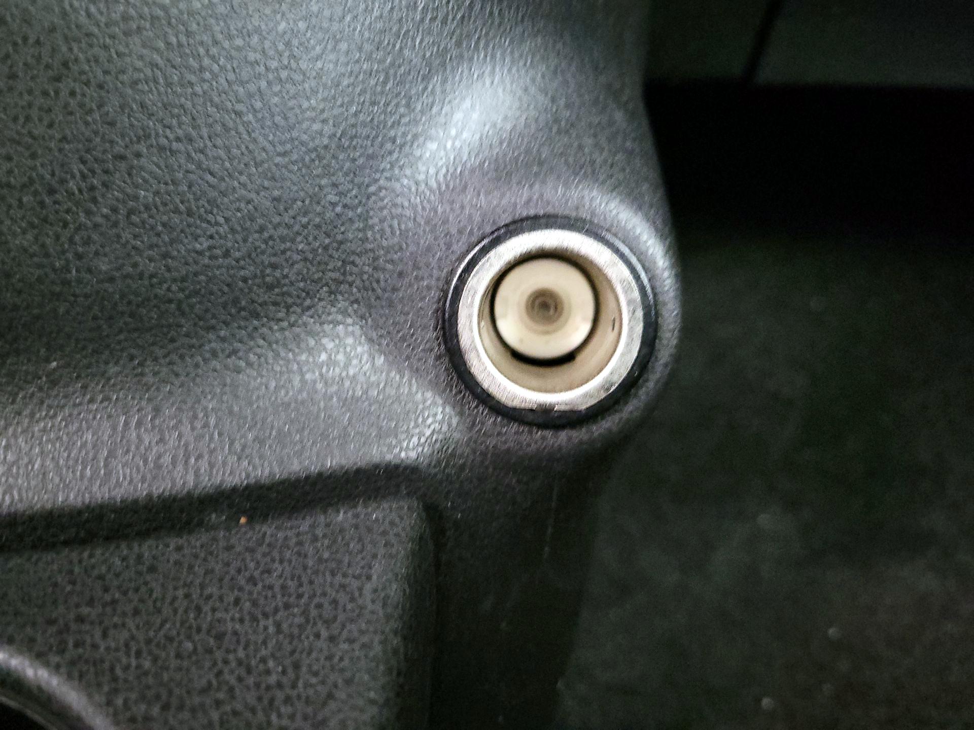 Thumbnail: 2018 Nissan Versa - 17