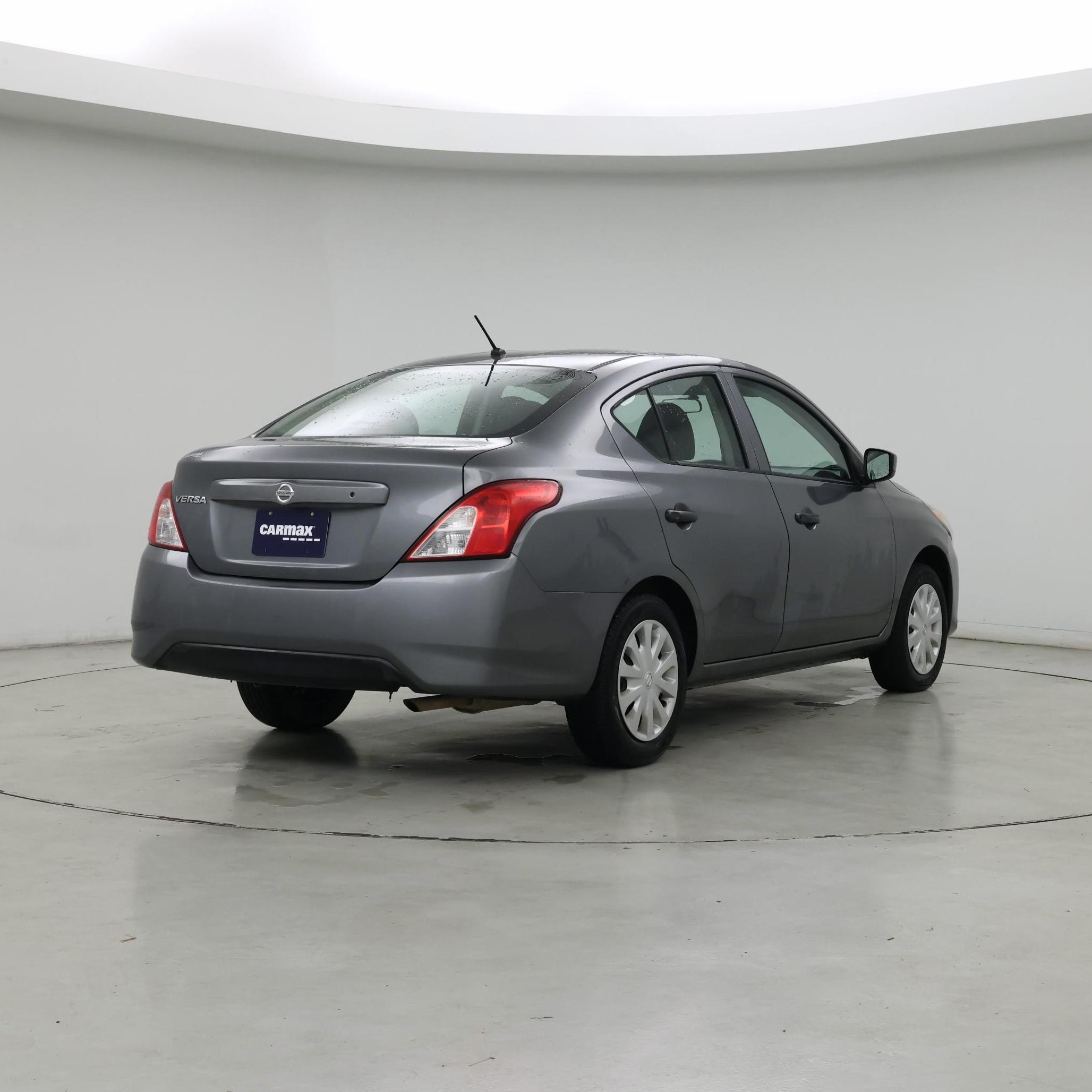 Thumbnail: 2018 Nissan Versa - 8