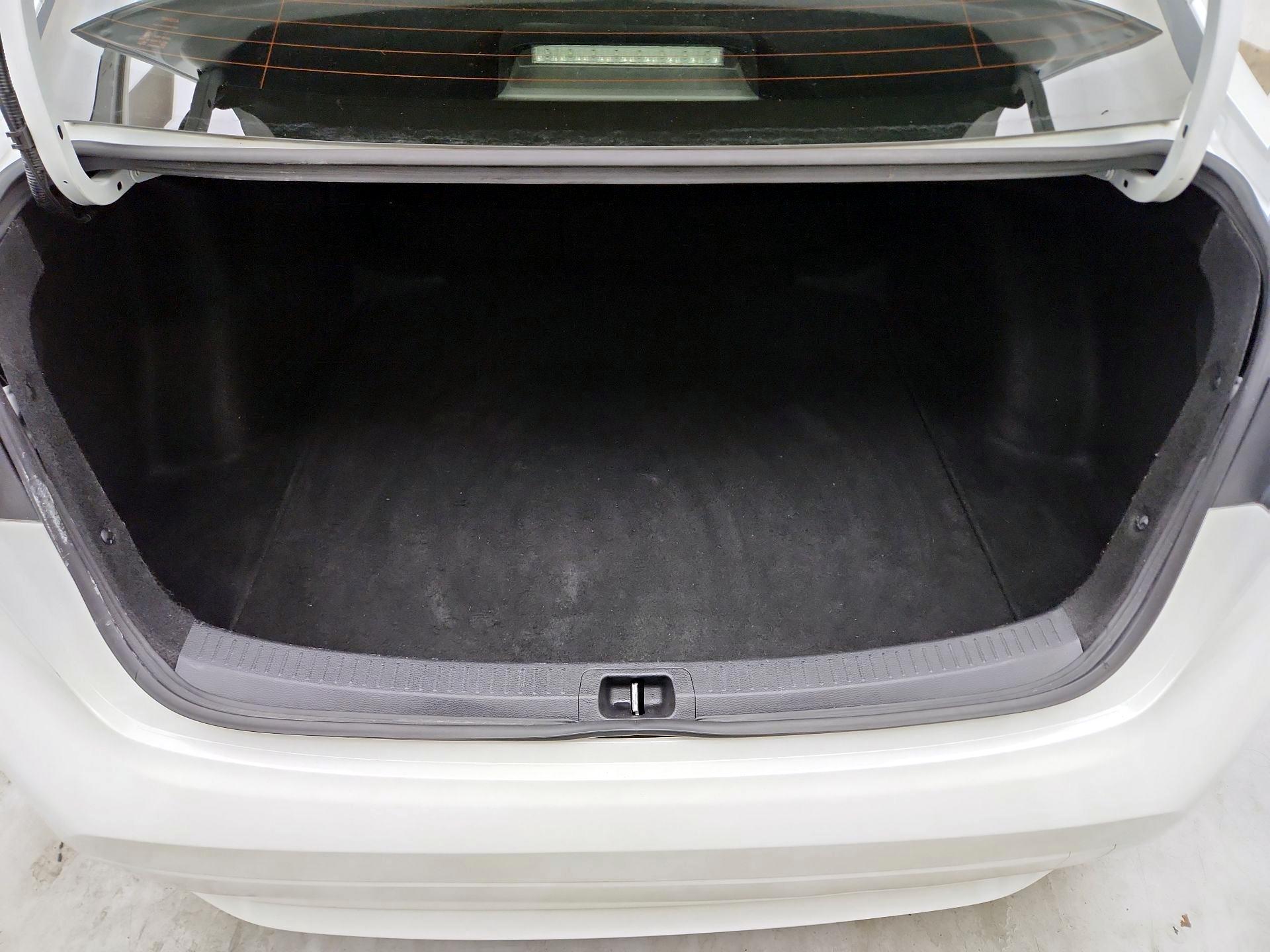 Thumbnail: 2020 Toyota Corolla - 20