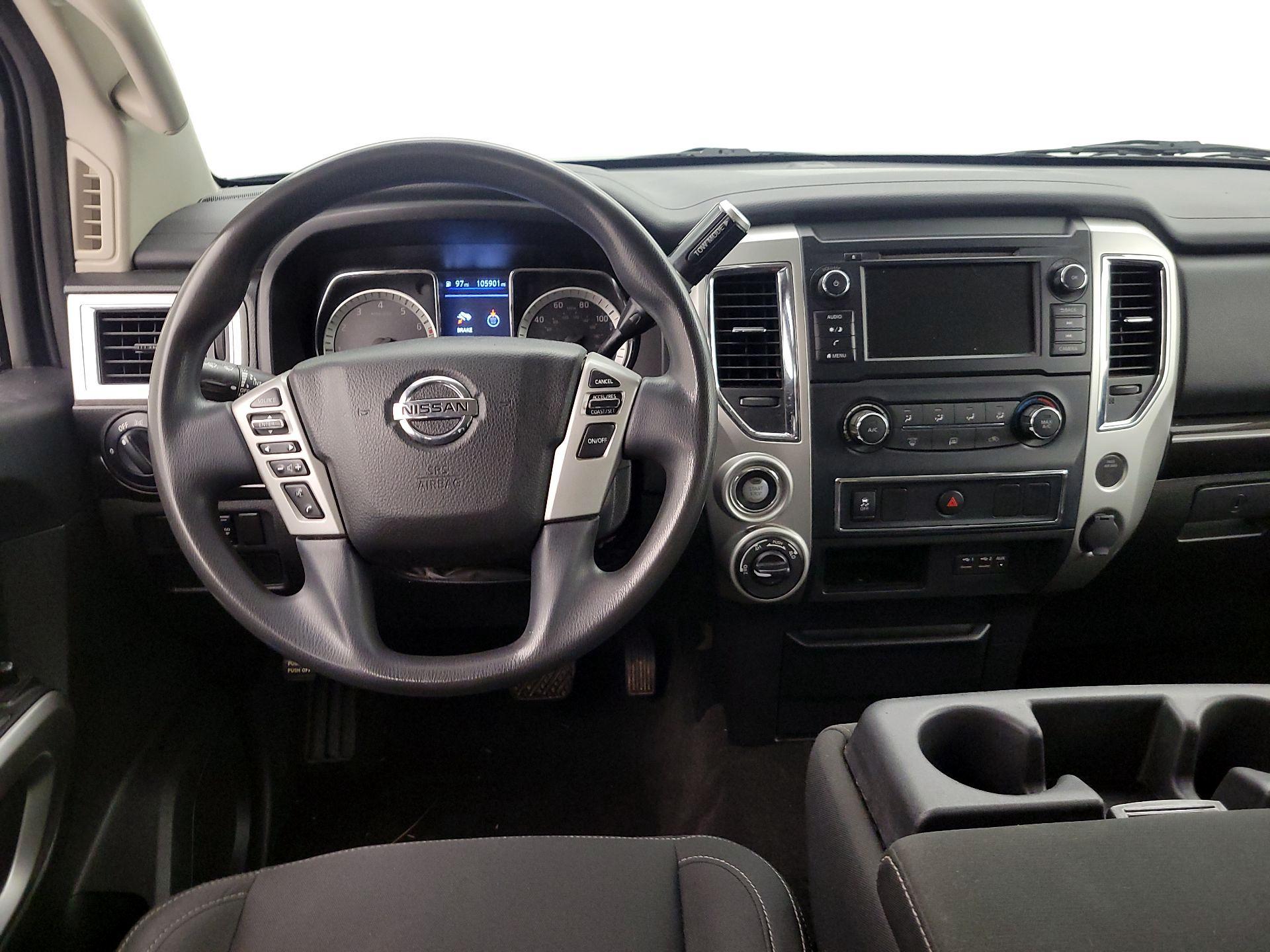 Thumbnail: 2019 Nissan Titan - 10