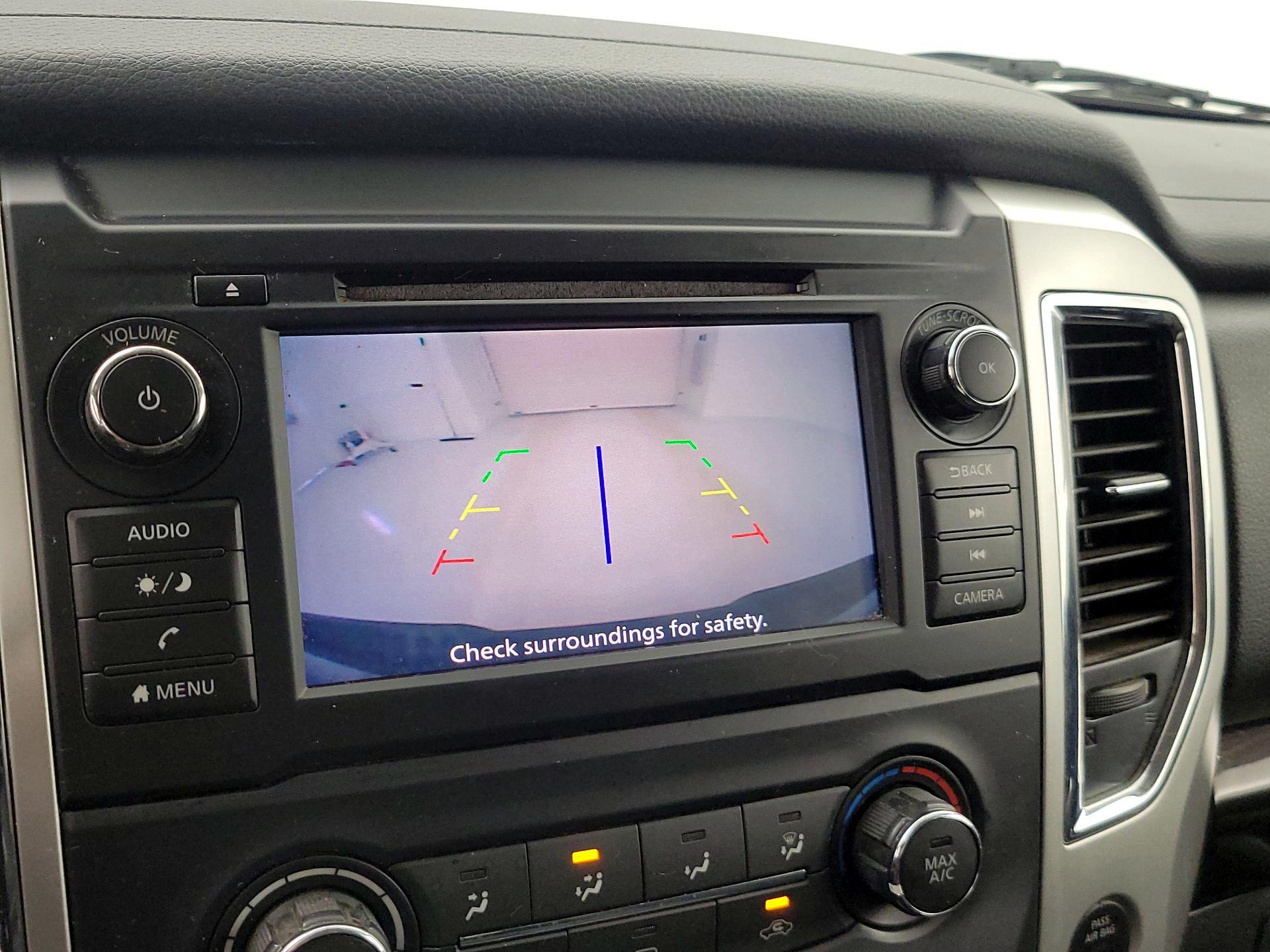 Thumbnail: 2019 Nissan Titan - 14