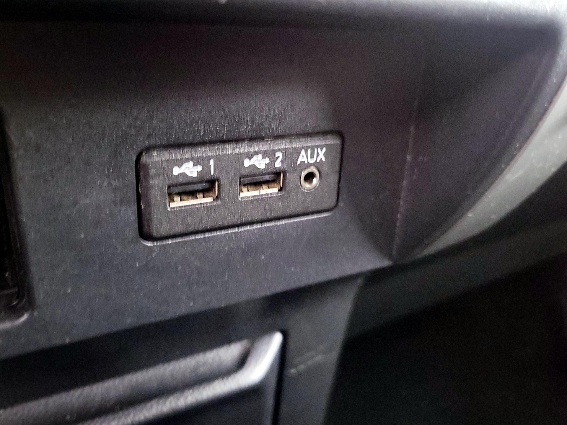 Thumbnail: 2019 Nissan Titan - 18