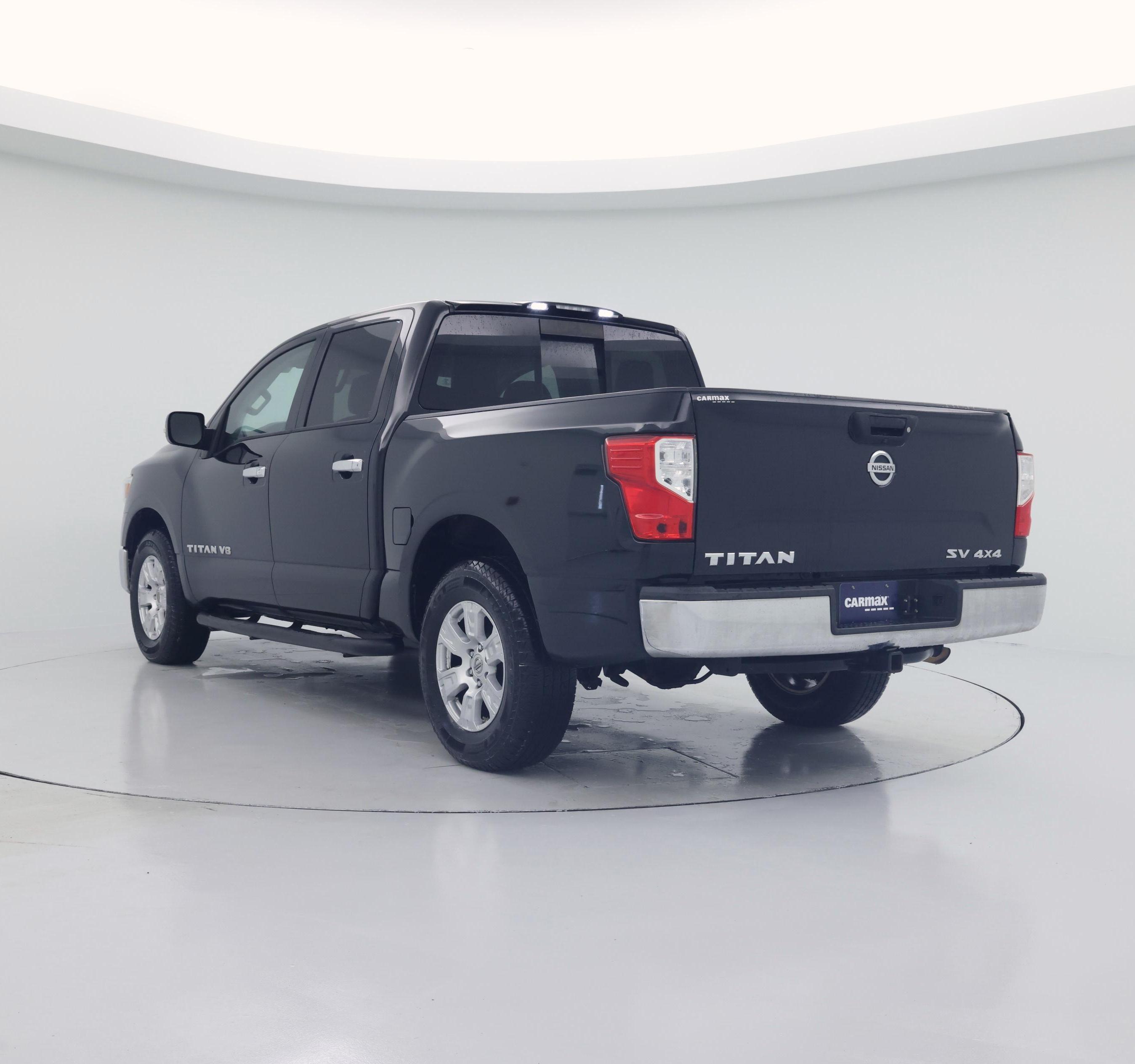 Thumbnail: 2019 Nissan Titan - 2