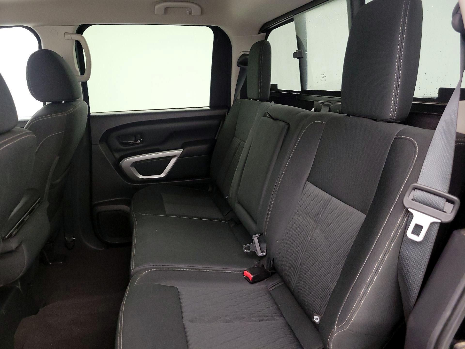 Thumbnail: 2019 Nissan Titan - 19