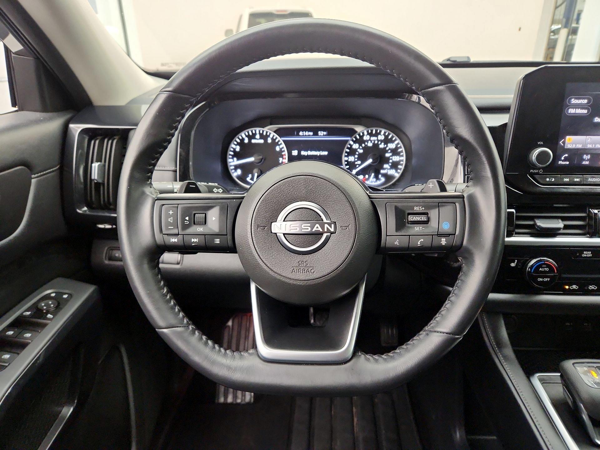 Thumbnail: 2024 Nissan Pathfinder - 10