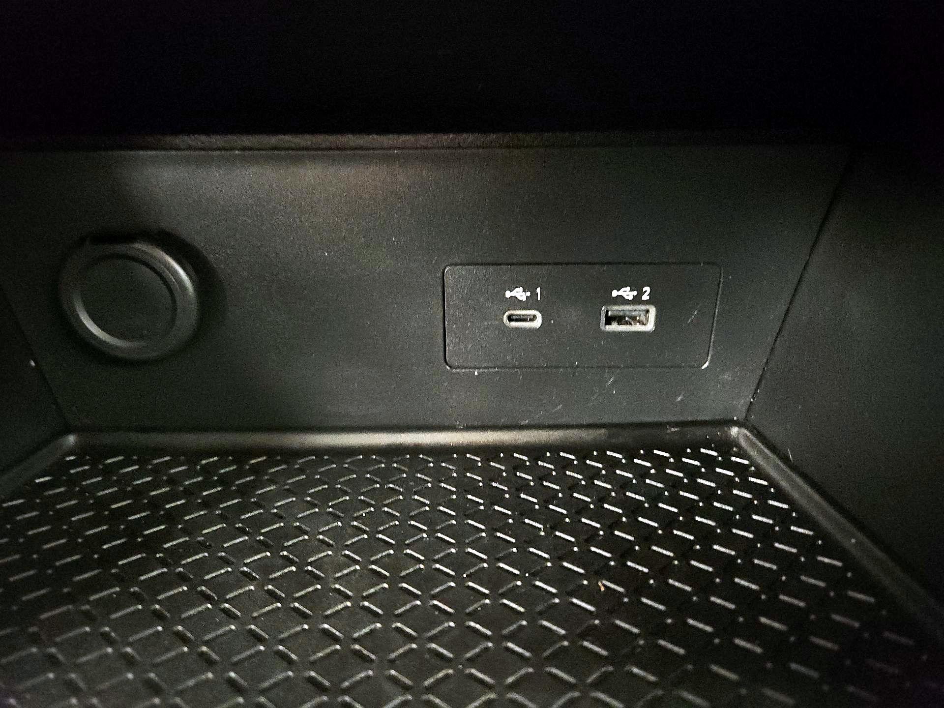 Thumbnail: 2024 Nissan Pathfinder - 18