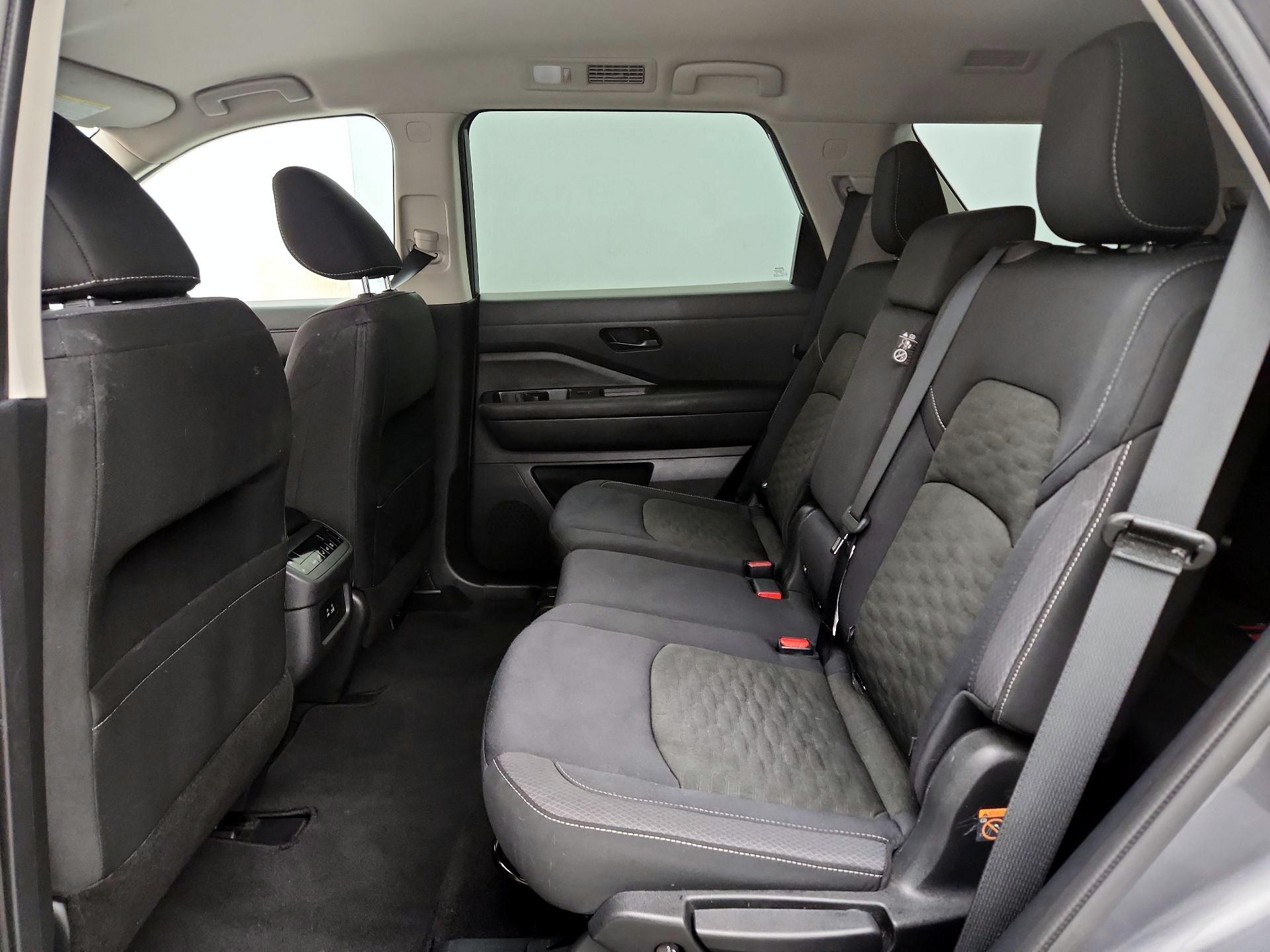 Thumbnail: 2024 Nissan Pathfinder - 19