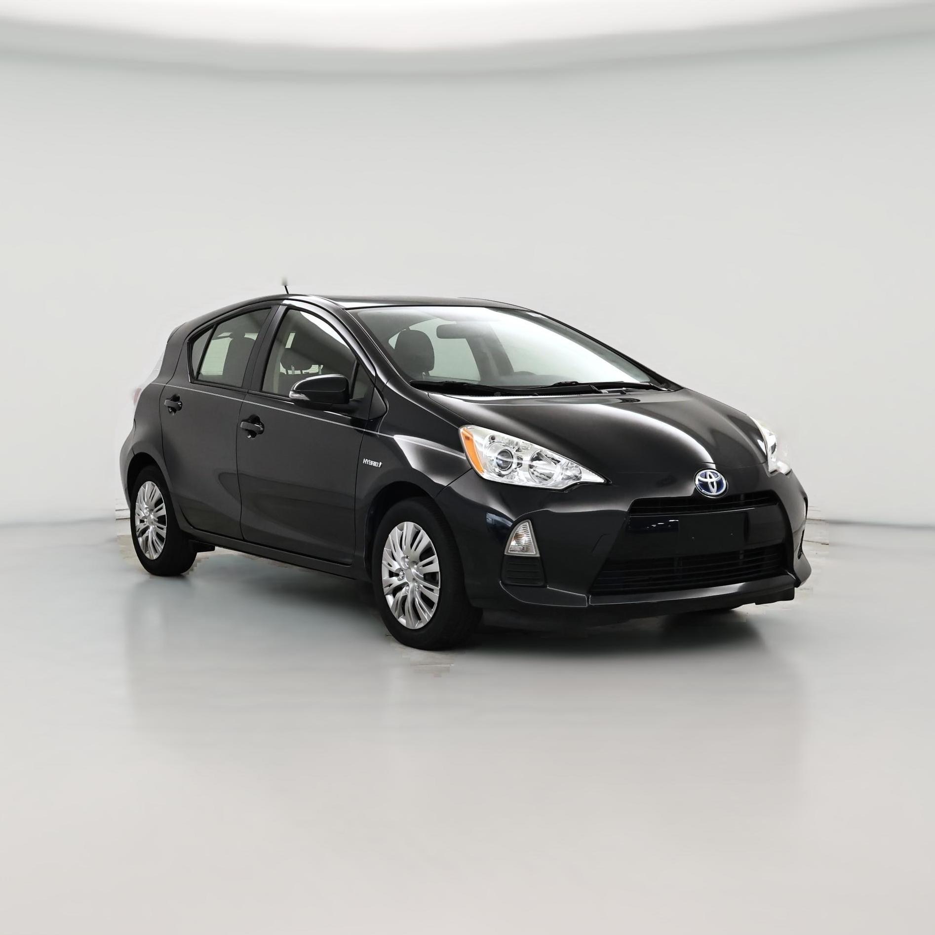 Thumbnail: 2014 Toyota Prius c - 1