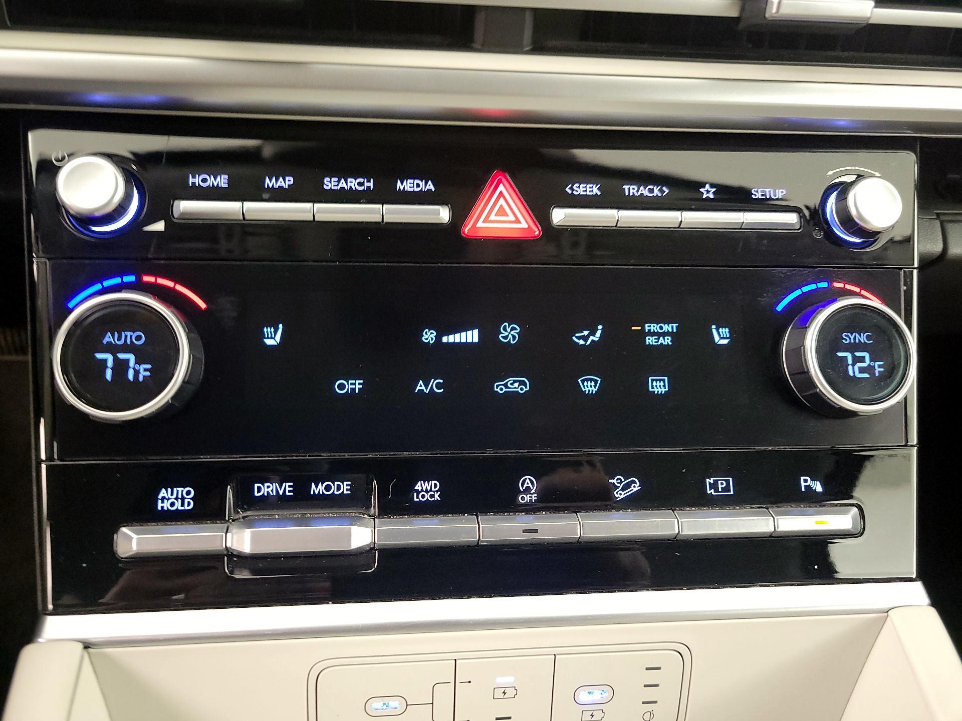 Thumbnail: 2025 Hyundai Santa Fe - 16