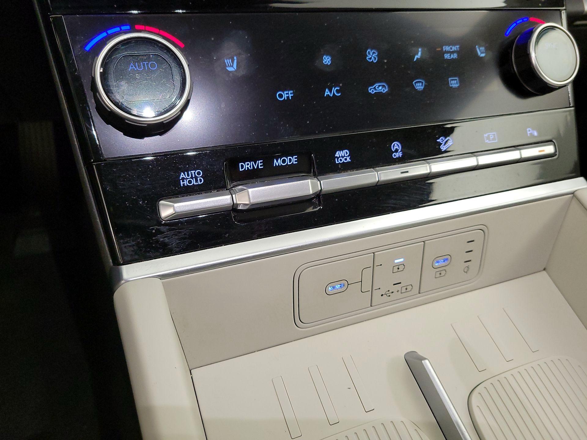 Thumbnail: 2025 Hyundai Santa Fe - 16