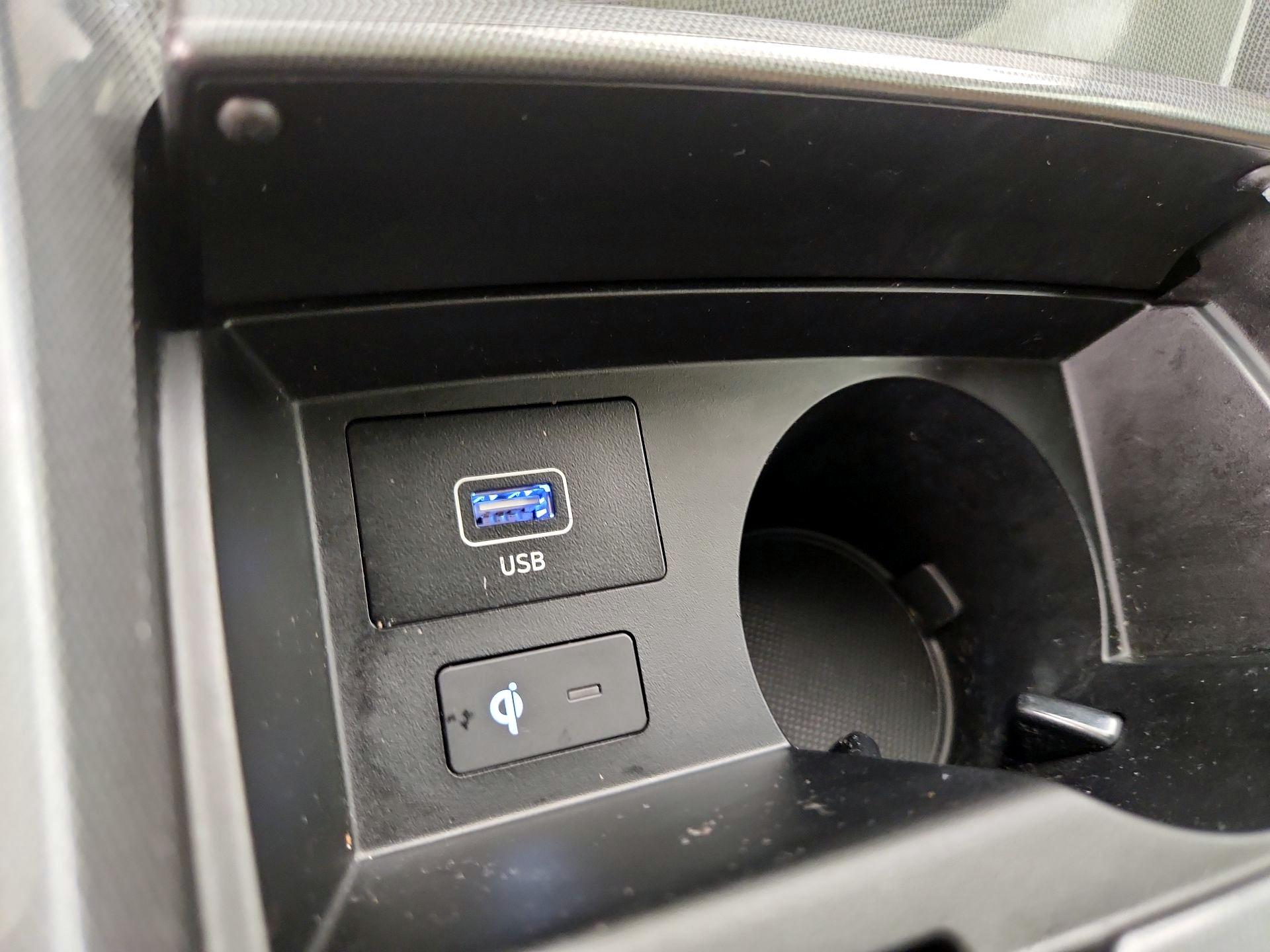 Thumbnail: 2023 Hyundai Santa Fe - 19