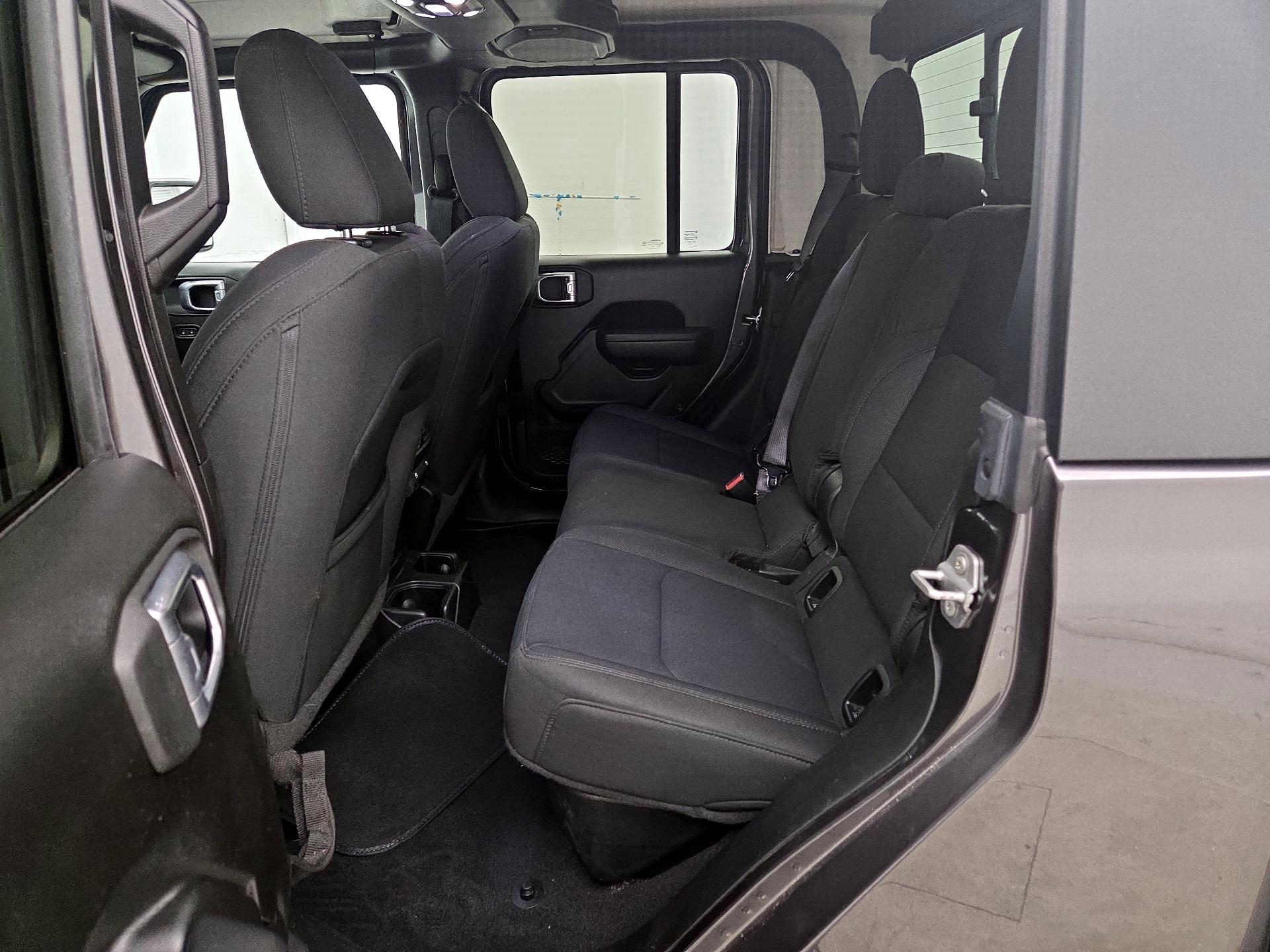 Thumbnail: 2022 Jeep Gladiator - 19