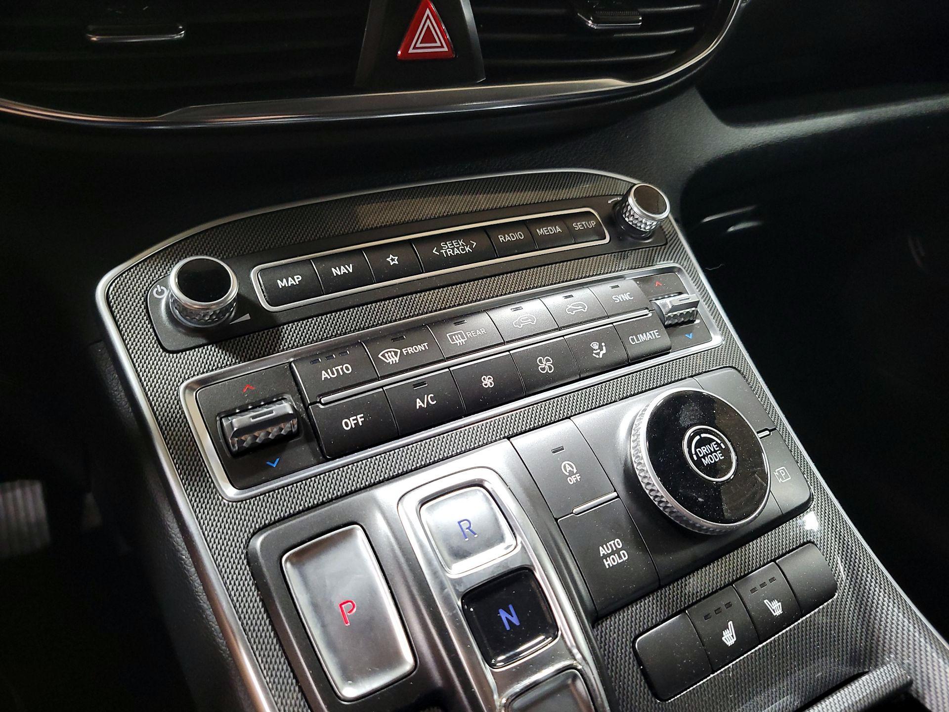 Thumbnail: 2023 Hyundai Santa Fe - 16