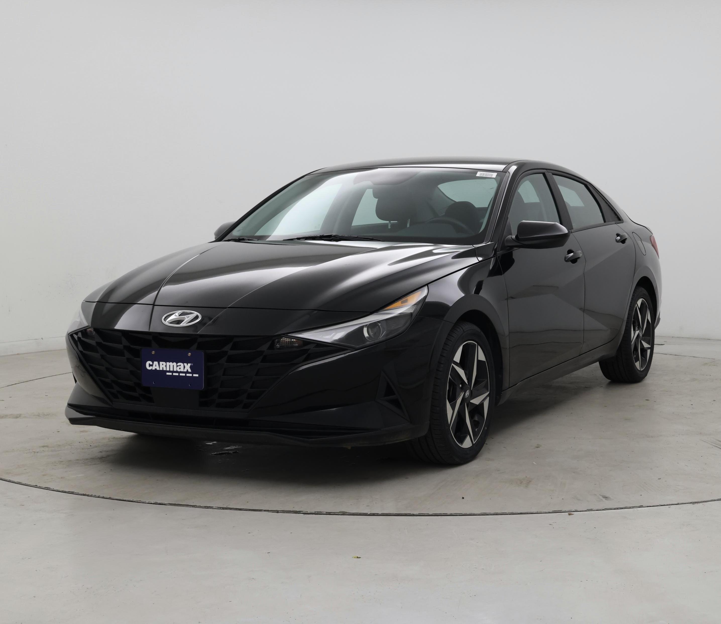Thumbnail: 2023 Hyundai Elantra - 4