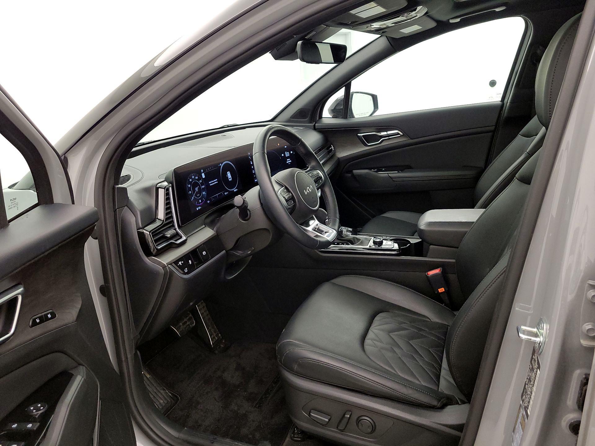 Thumbnail: 2023 Kia Sportage - 11