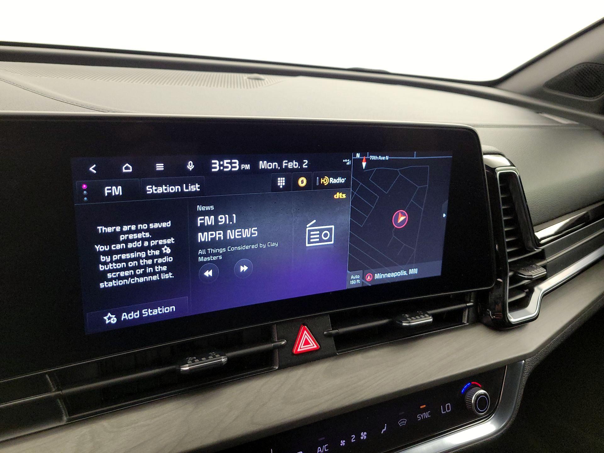 Thumbnail: 2023 Kia Sportage - 16