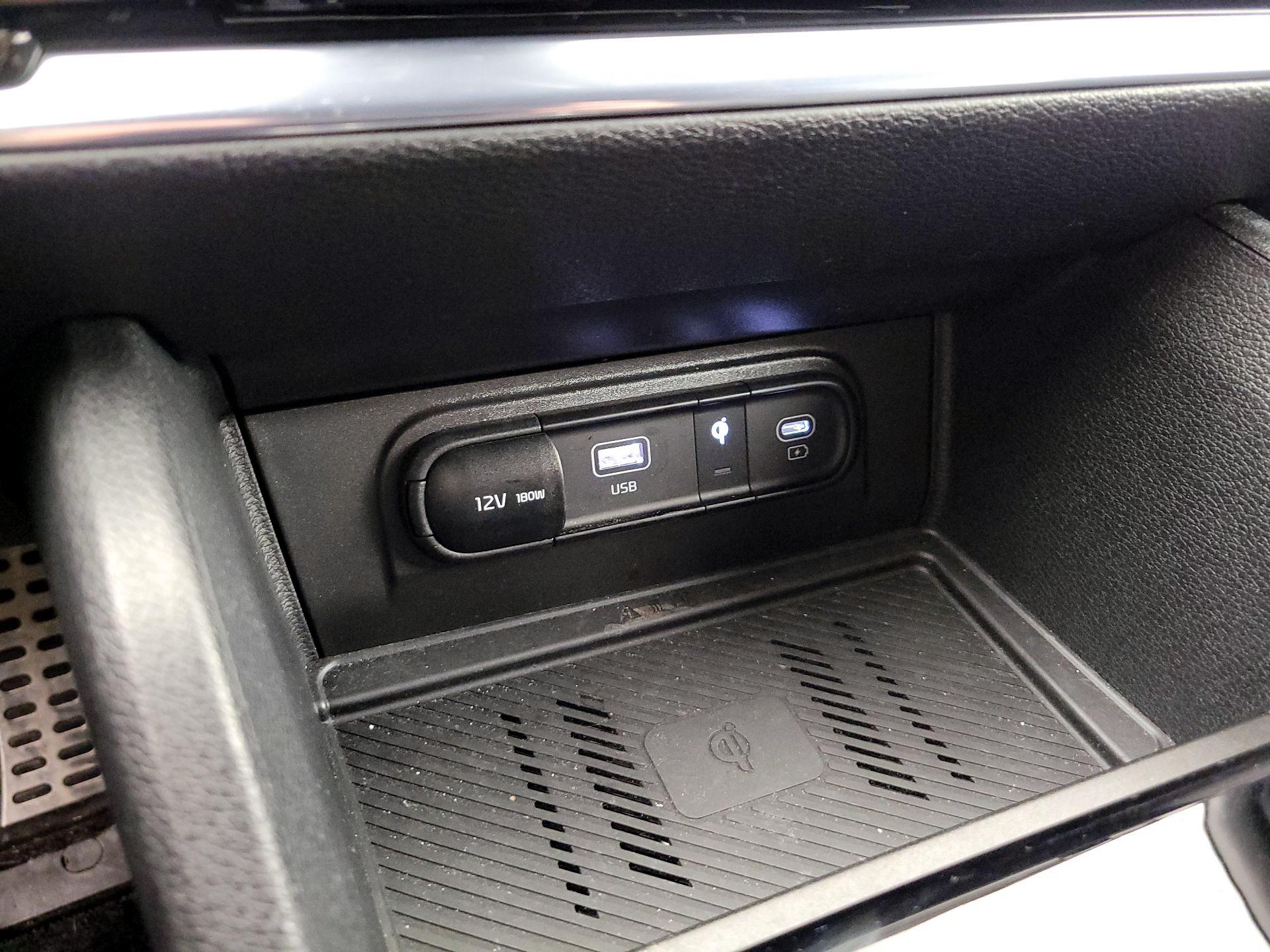 Thumbnail: 2023 Kia Sportage - 19