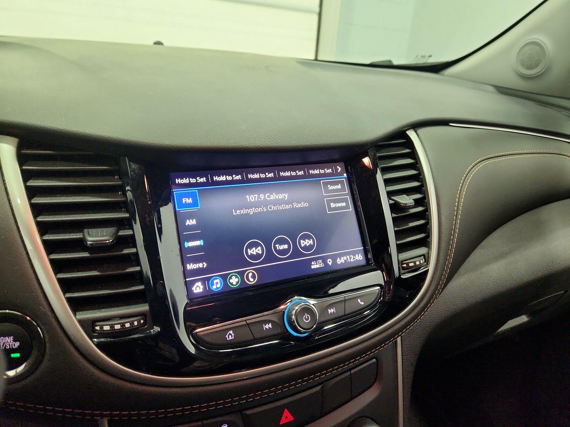 Thumbnail: 2022 Chevrolet Trax - 15