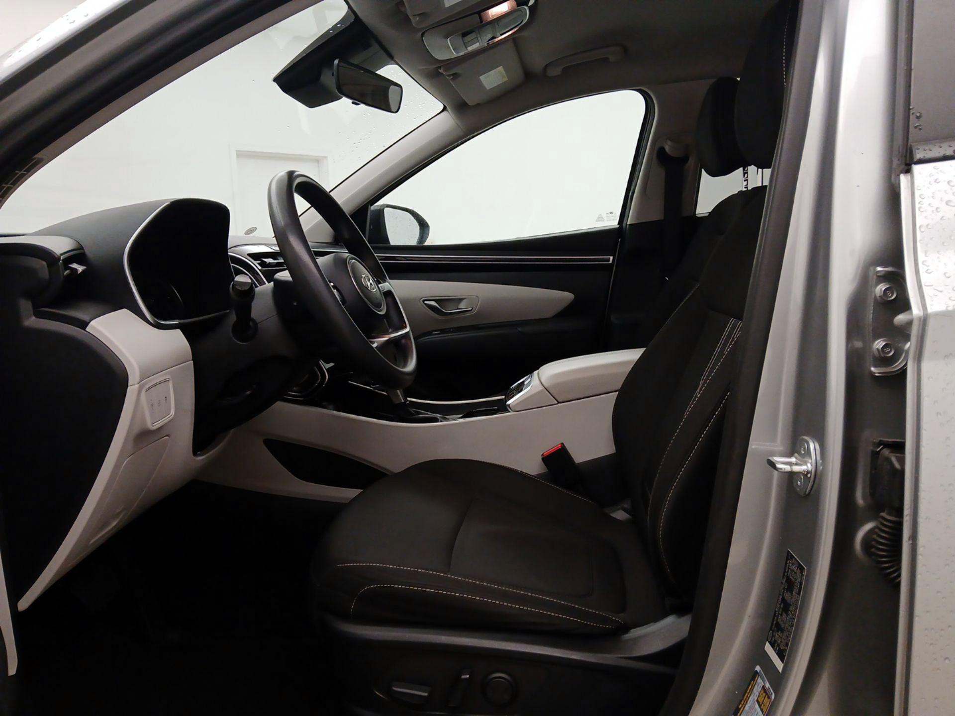 Thumbnail: 2023 Hyundai Tucson - 11