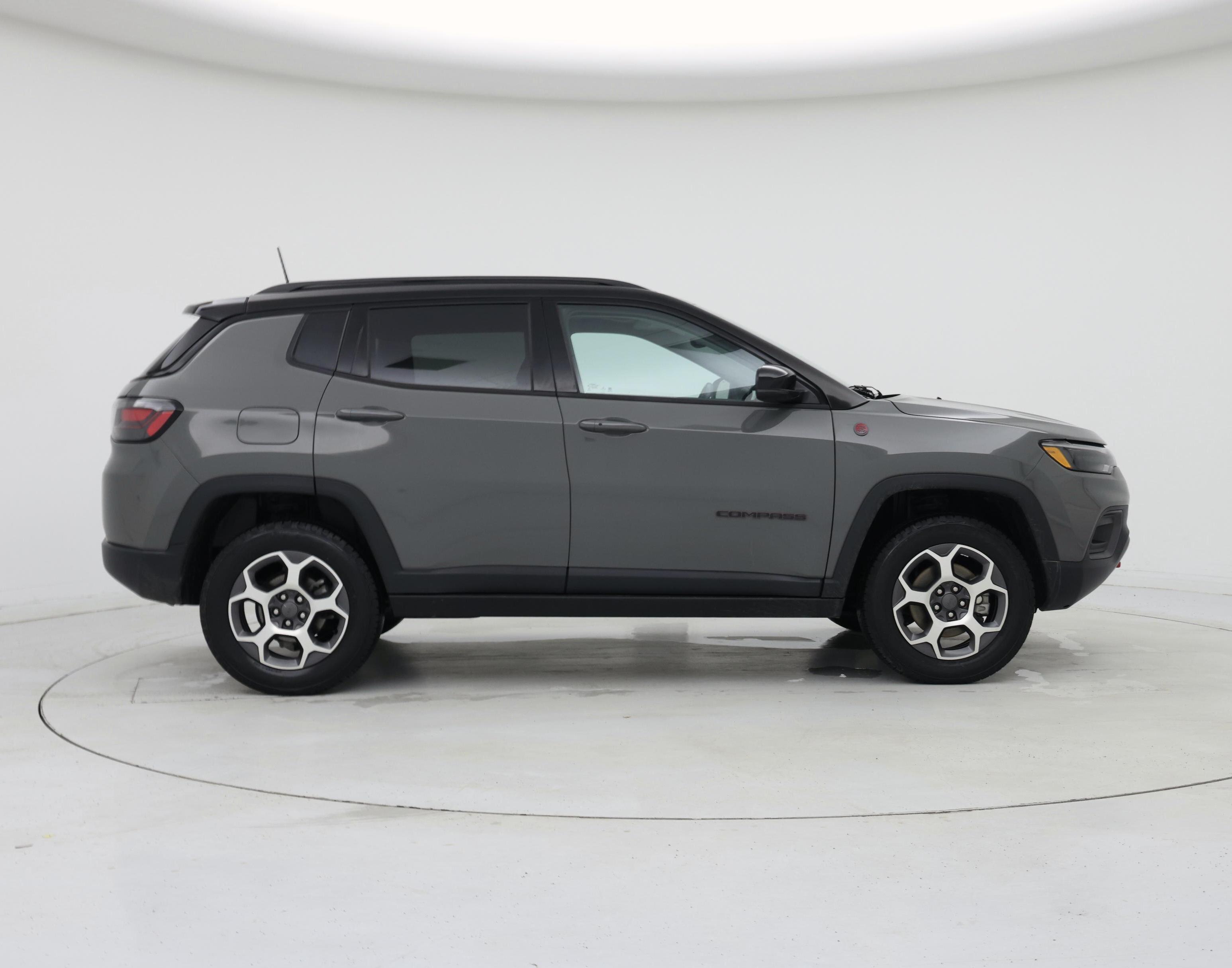Thumbnail: 2022 Jeep Compass - 7
