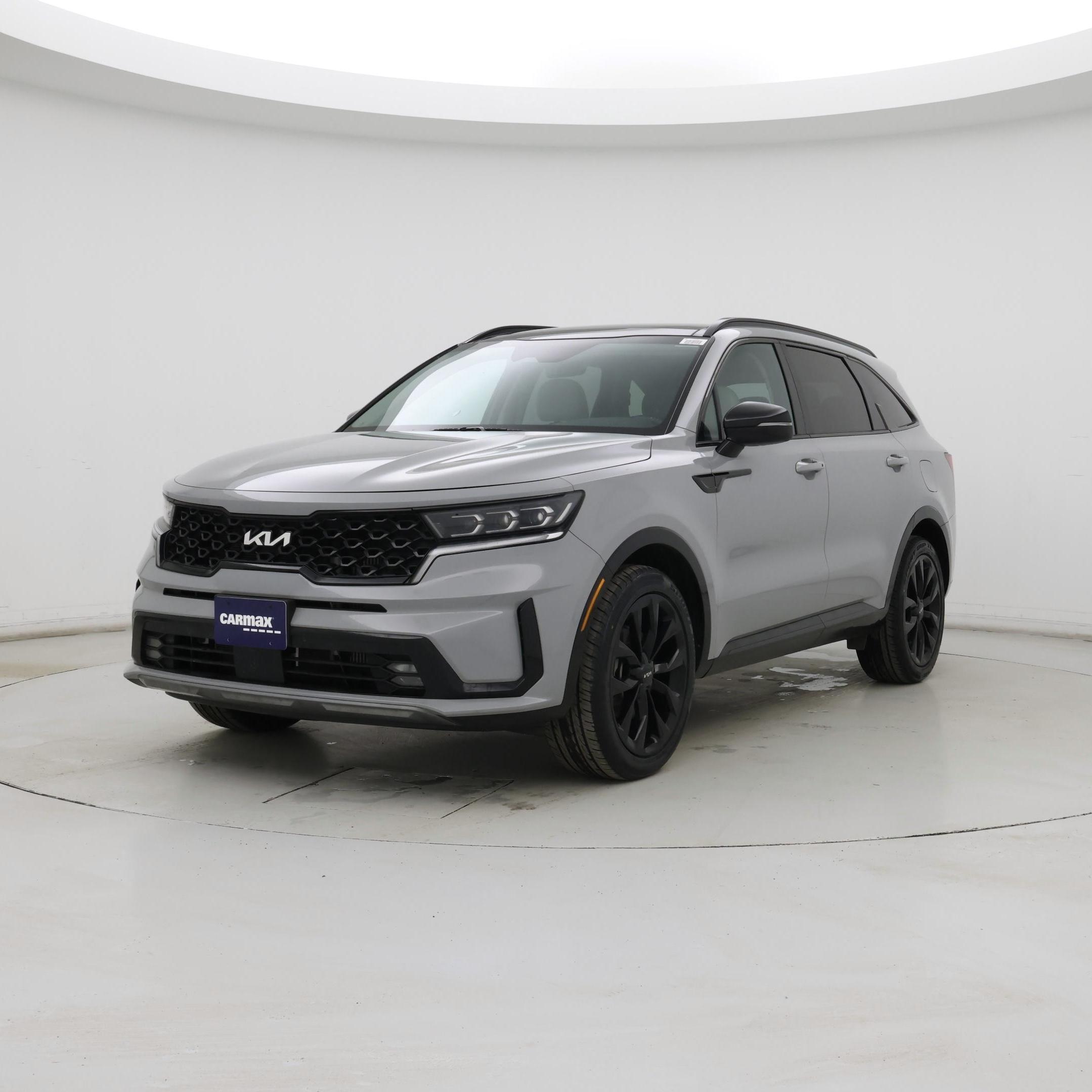 Thumbnail: 2023 Kia Sorento - 4