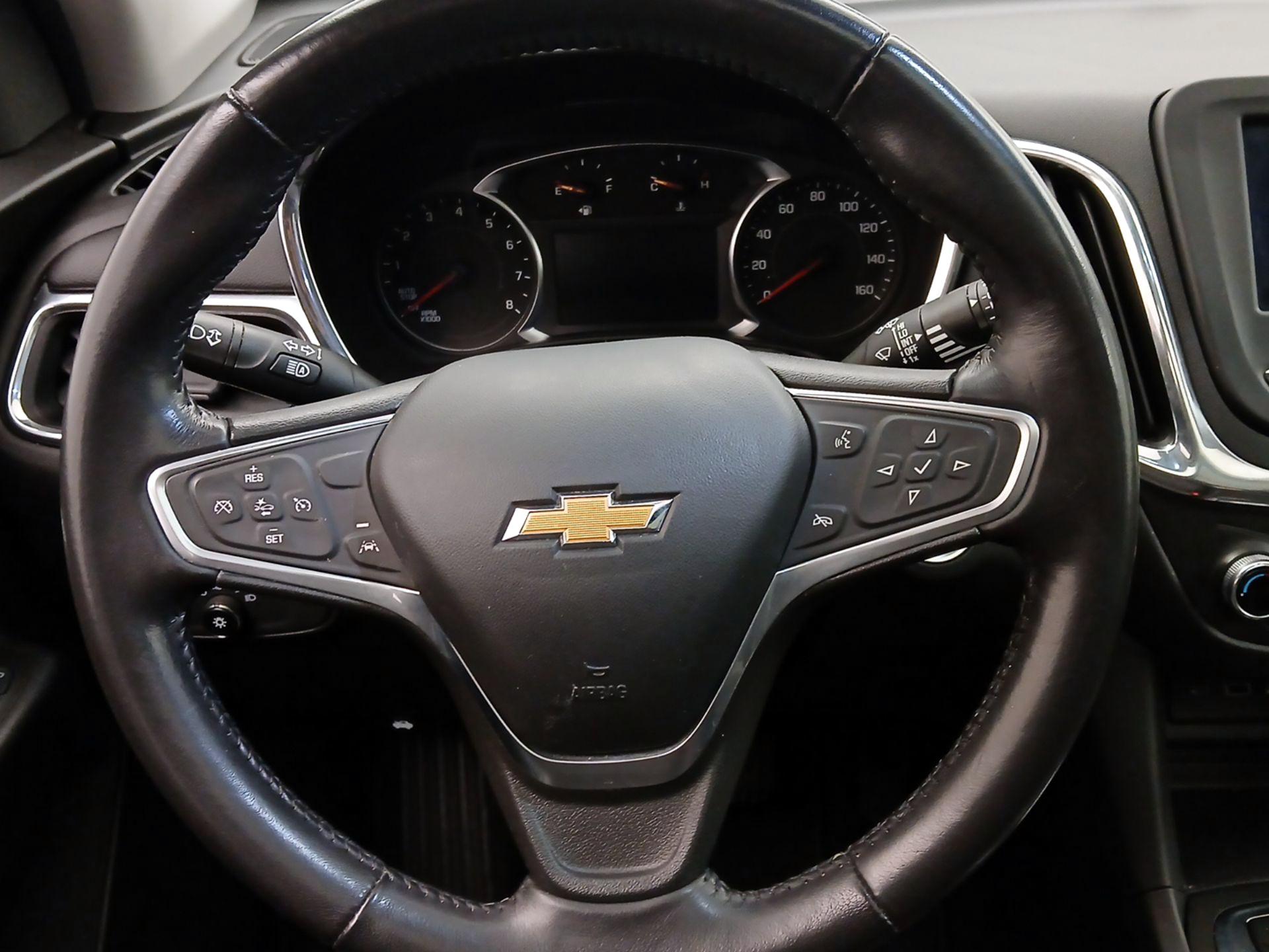 Thumbnail: 2022 Chevrolet Equinox - 10