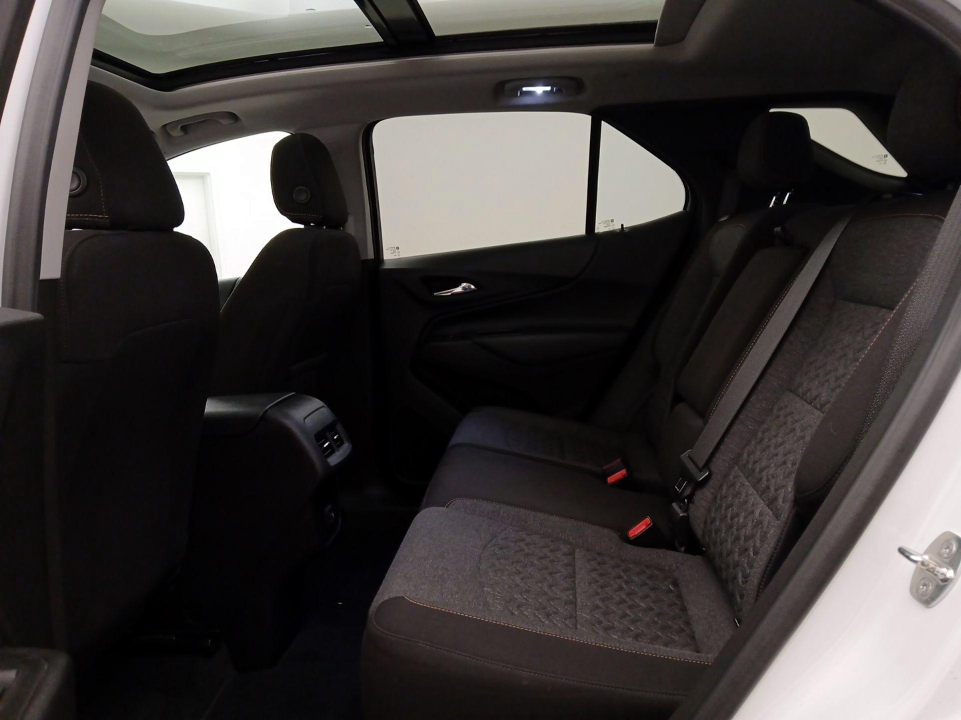 Thumbnail: 2022 Chevrolet Equinox - 20