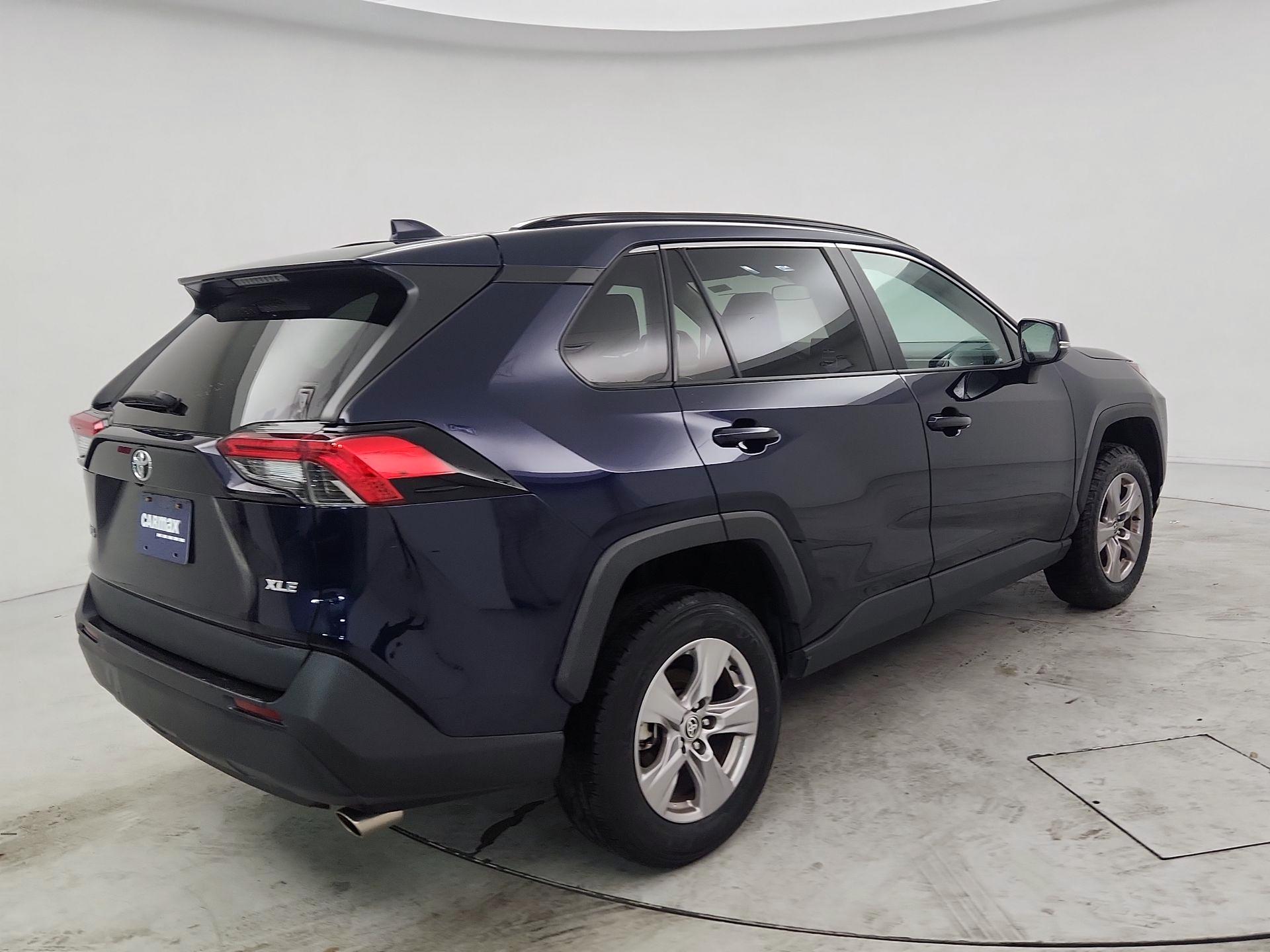 Thumbnail: 2022 Toyota RAV4 - 5