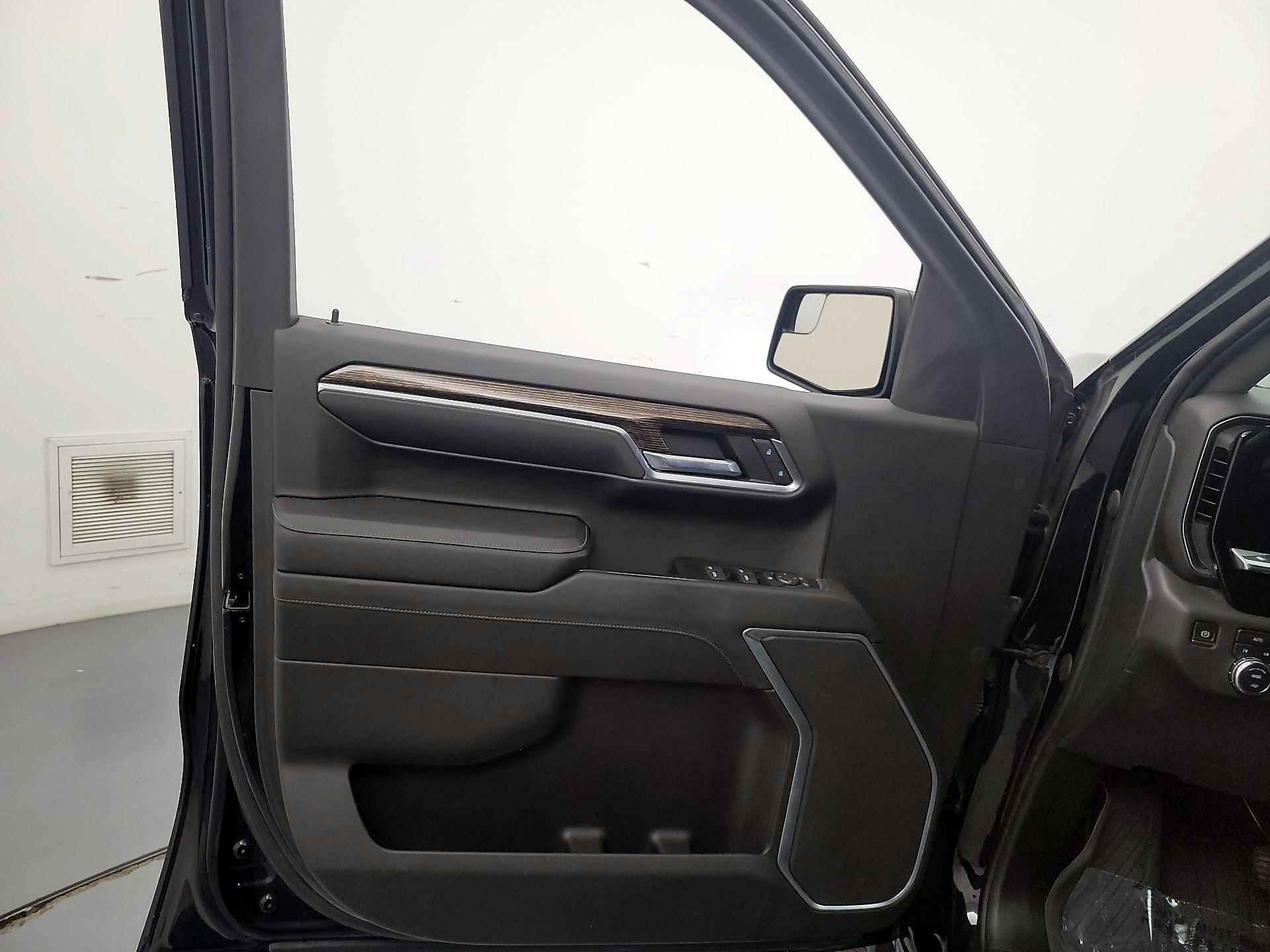 Thumbnail: 2022 GMC Sierra 1500 - 12