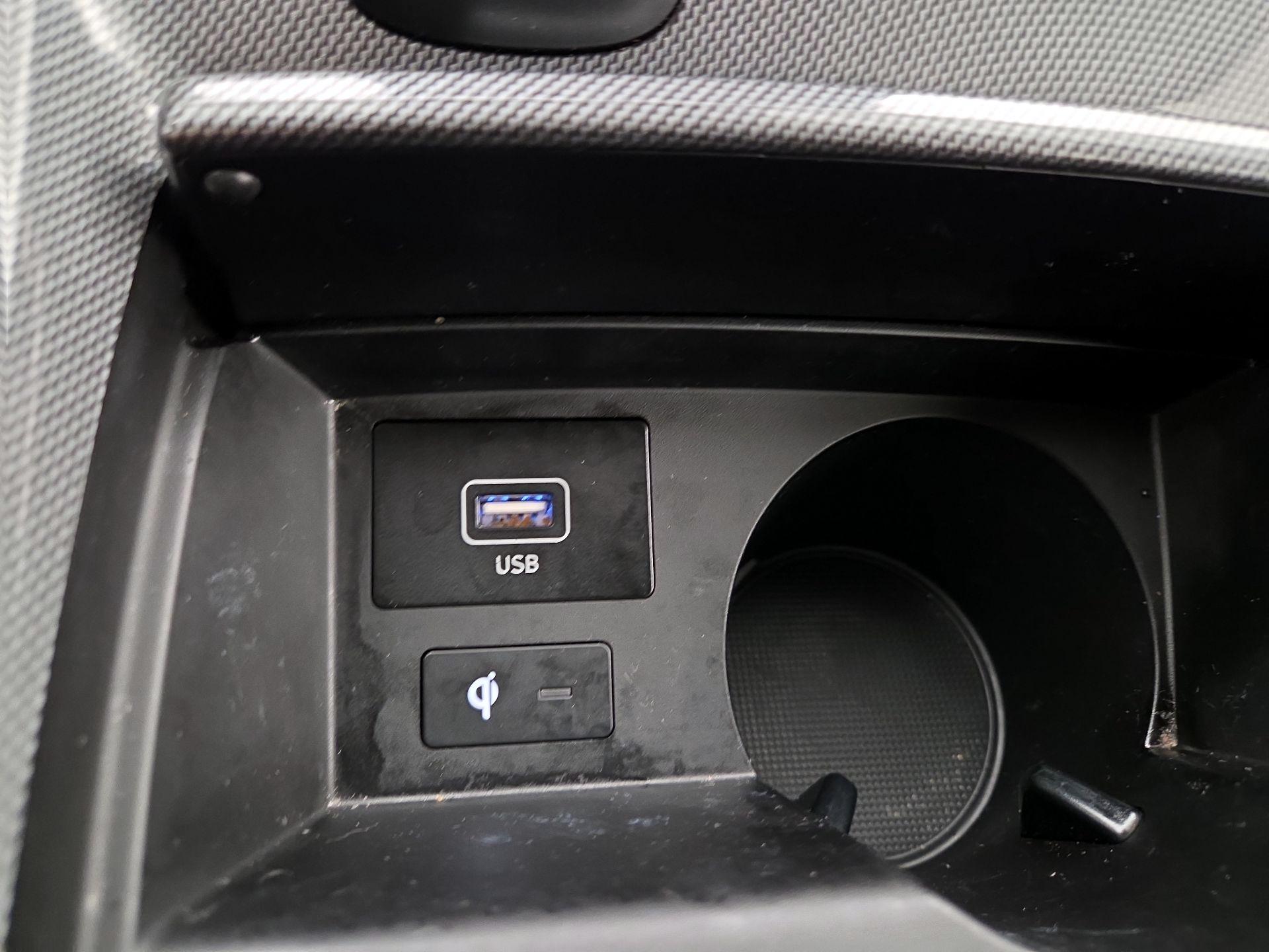 Thumbnail: 2023 Hyundai Santa Fe - 19