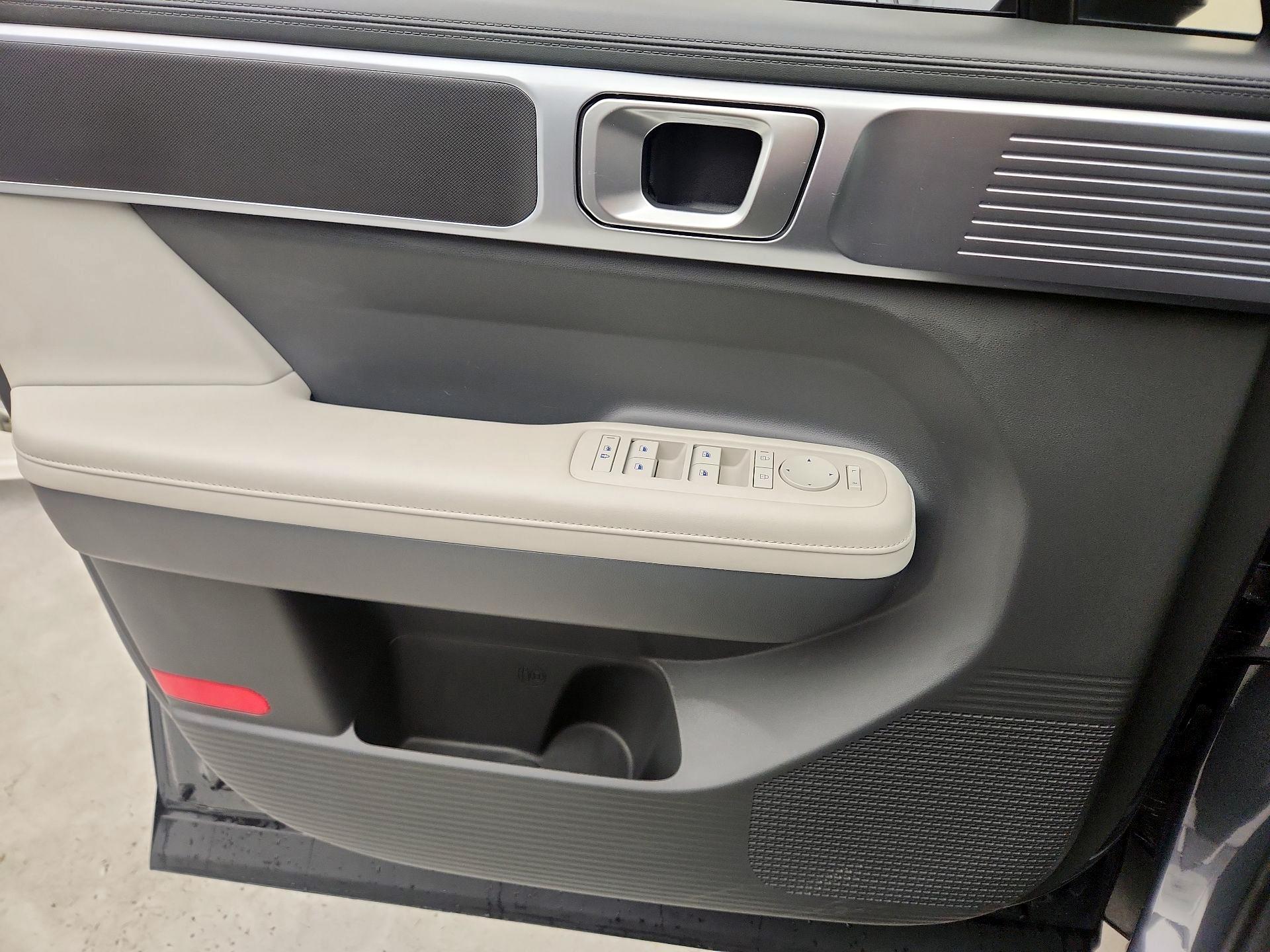 Thumbnail: 2025 Hyundai Santa Fe - 12