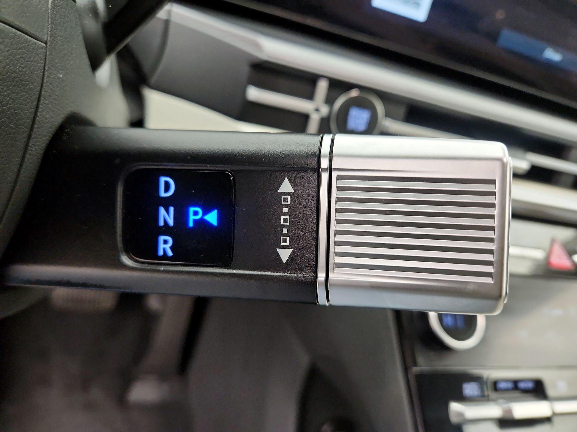 Thumbnail: 2025 Hyundai Santa Fe - 18