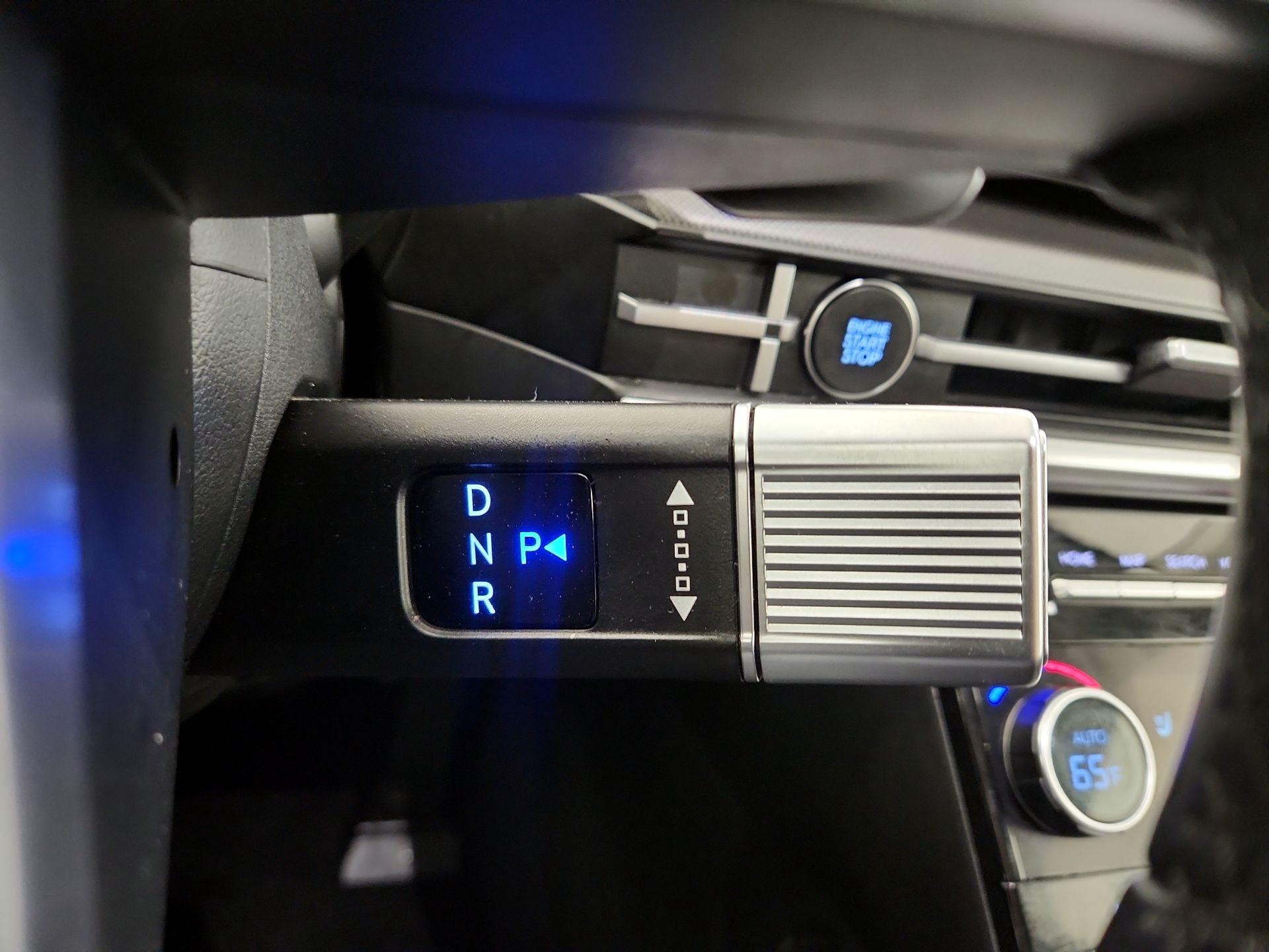 Thumbnail: 2025 Hyundai Santa Fe - 17