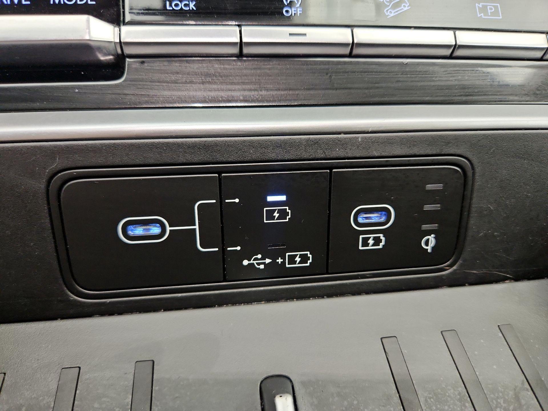 Thumbnail: 2025 Hyundai Santa Fe - 18