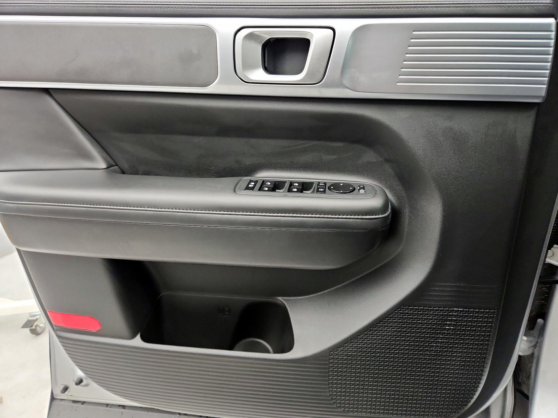 Thumbnail: 2025 Hyundai Santa Fe - 12