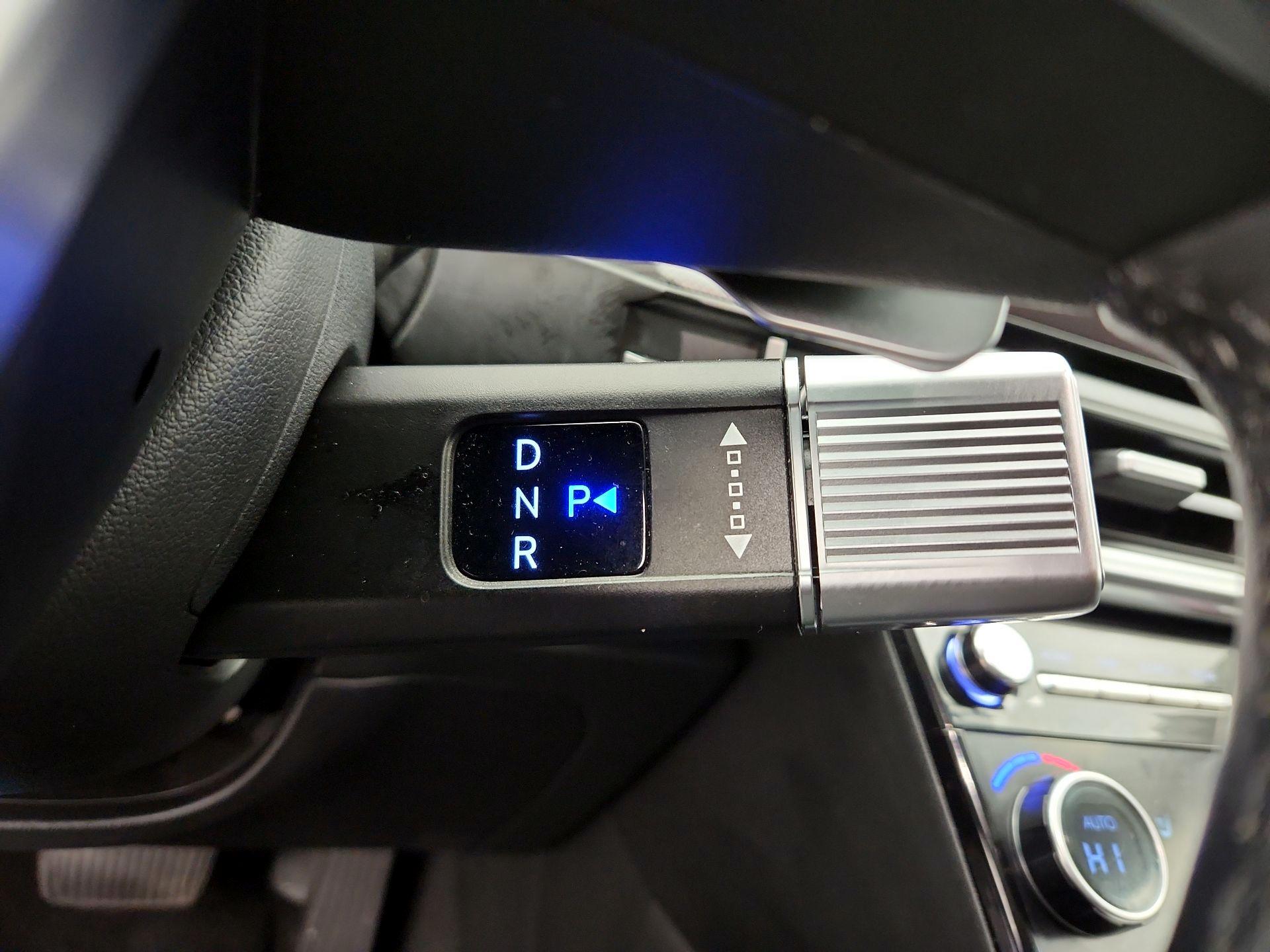 Thumbnail: 2025 Hyundai Santa Fe - 18