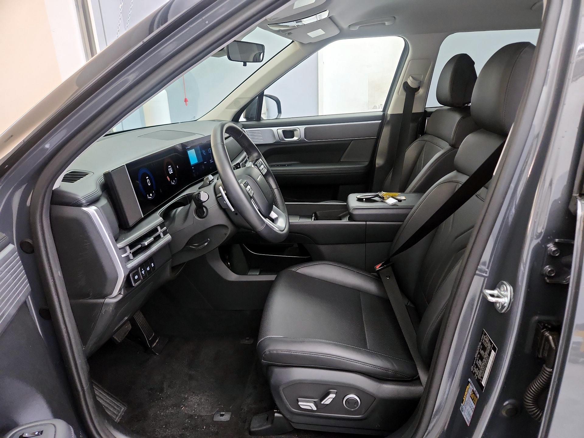 Thumbnail: 2025 Hyundai Santa Fe - 11