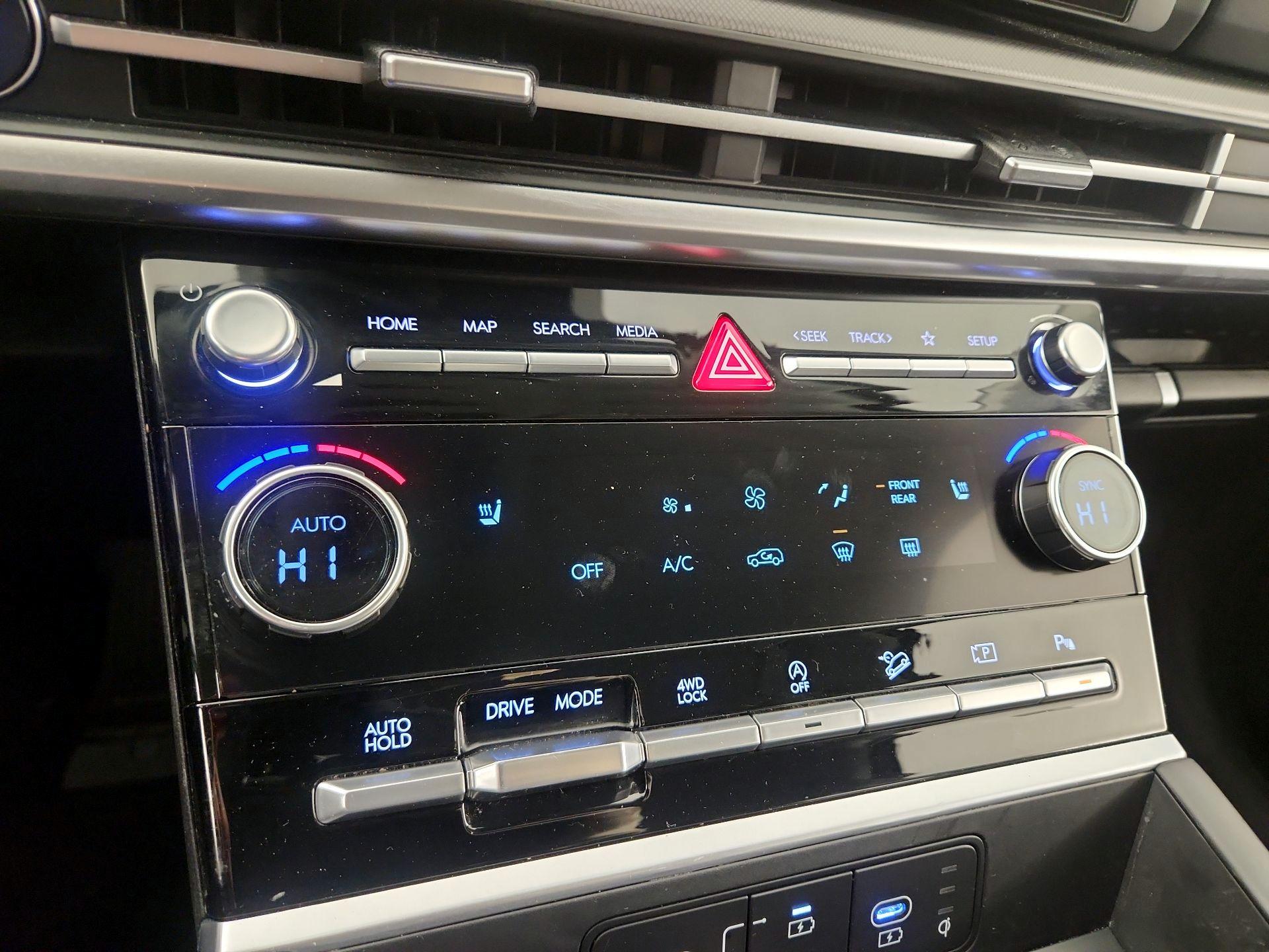 Thumbnail: 2025 Hyundai Santa Fe - 16