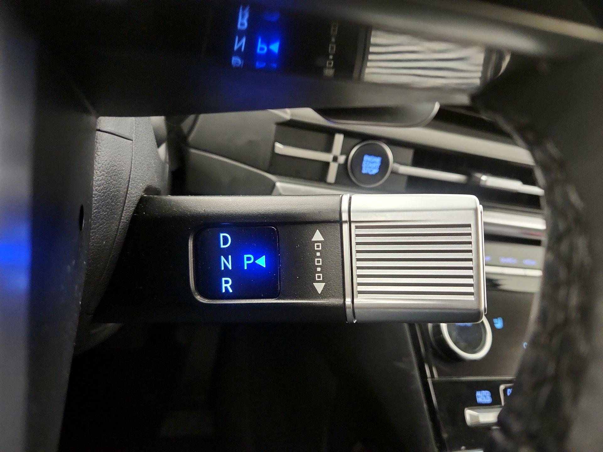 Thumbnail: 2025 Hyundai Santa Fe - 17