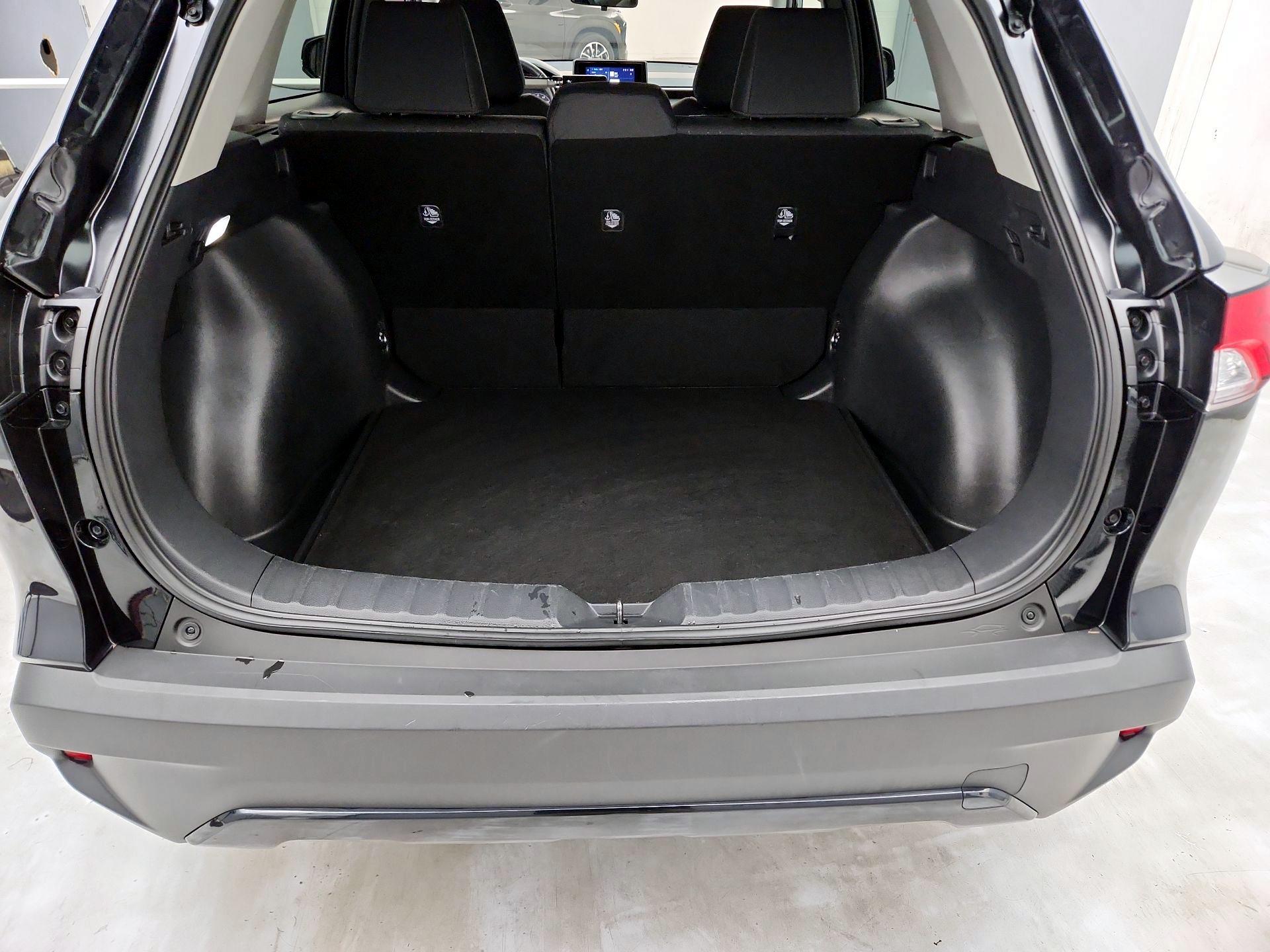 Thumbnail: 2025 Toyota Corolla Cross - 20